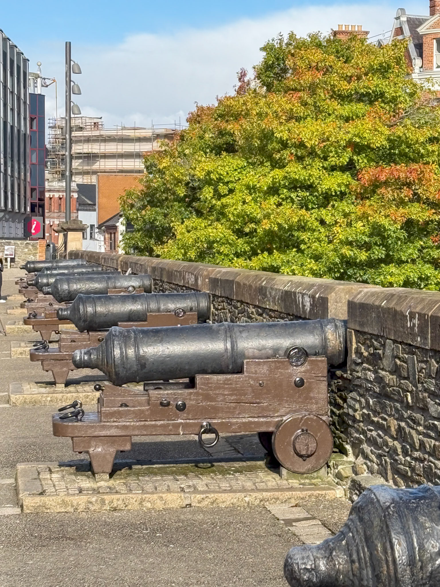 Historic cannons on the Wall