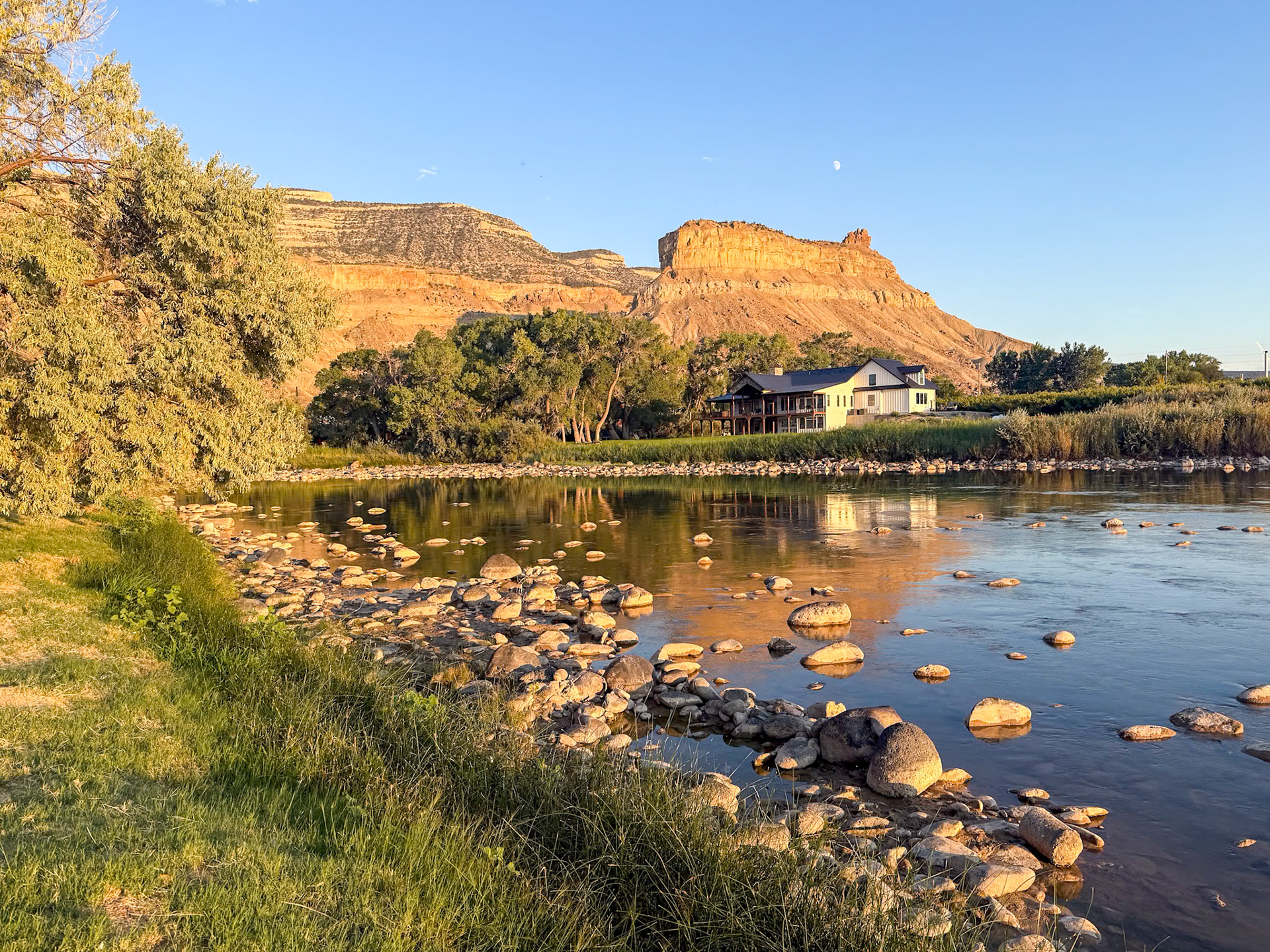 Sunset along the Colorado River at Palisade Basecamp