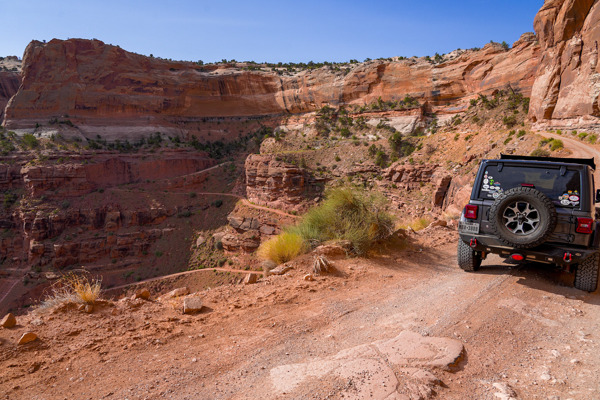 Switchbacks thru the canyon