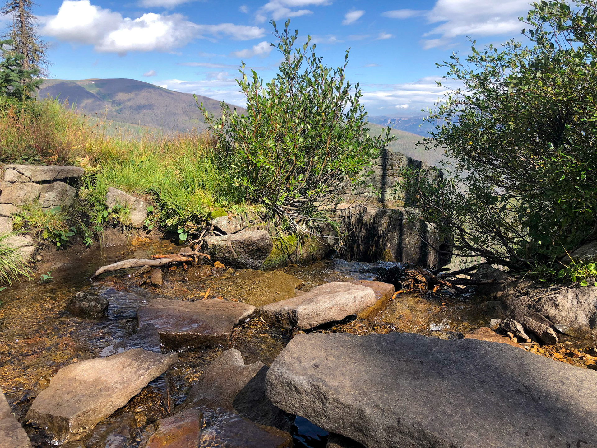 The top of Copper Falls before the plunge