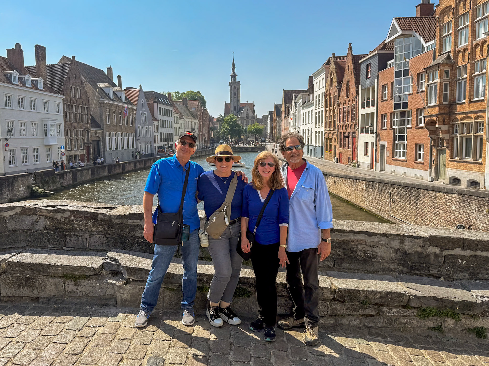 Context walking tour