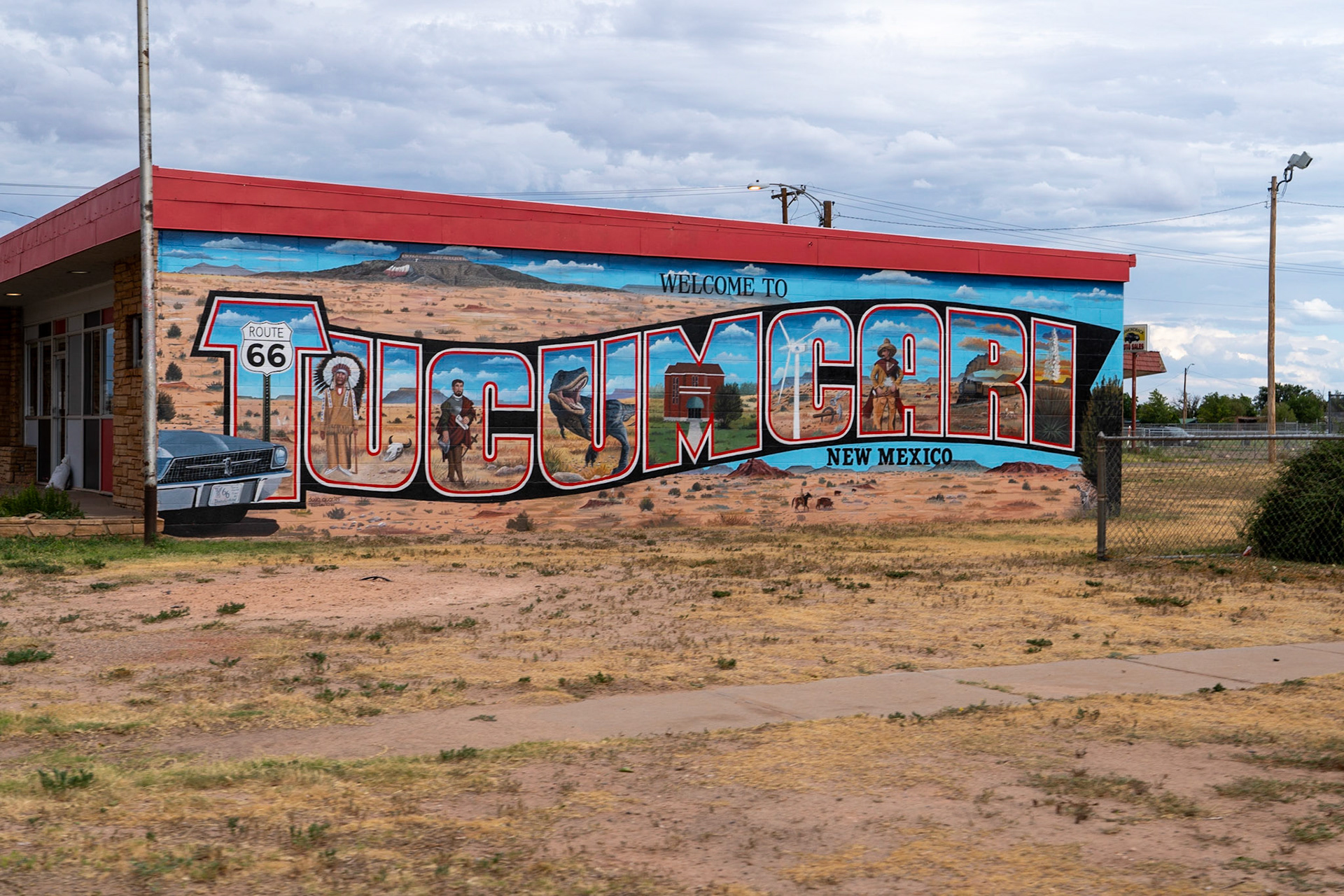 A mural along Route 66 in Tucumcari
