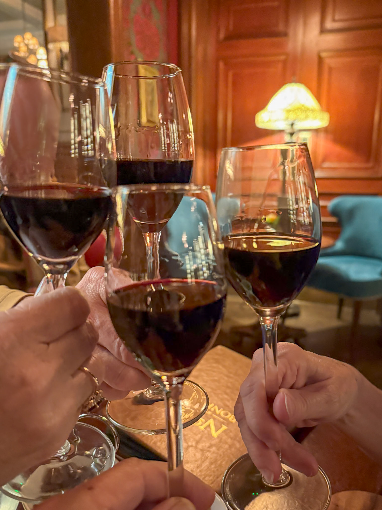 Bonham hotel bar for after dinner drinks