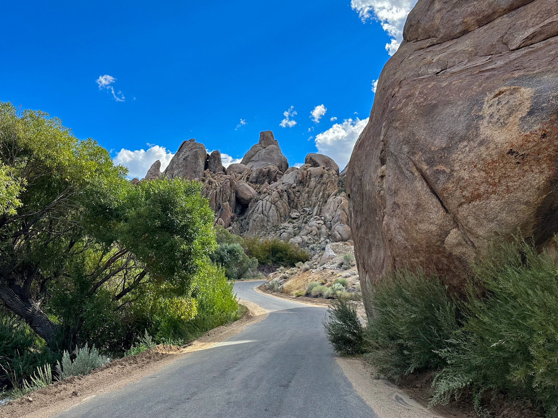 Narrow road on the way to the Alabama Hills