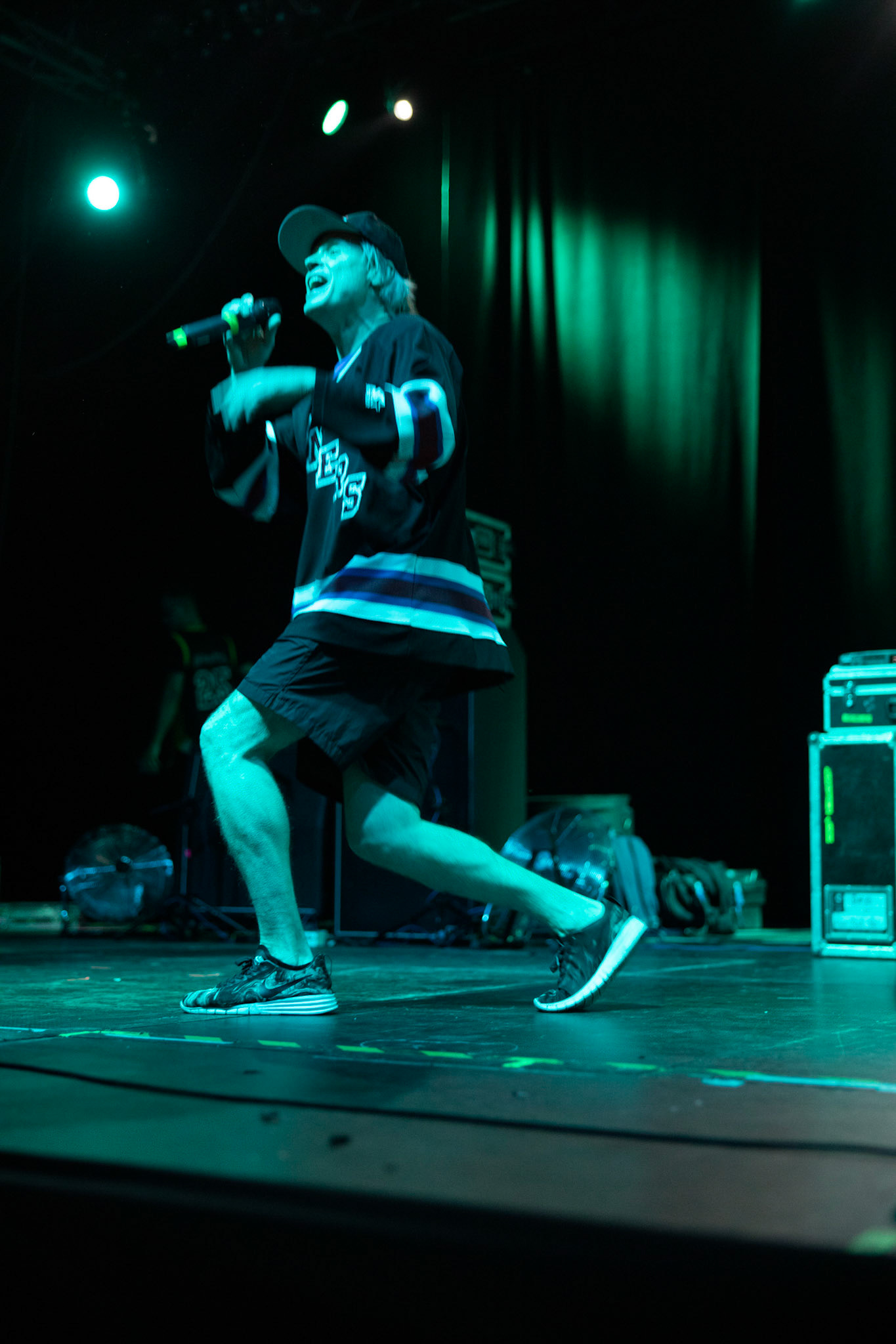 Dog Eat Dog - USA - hardcore, punkrock, rap, metal, hip hop,reggae, soul, funk,
Dave Neabore (bass), 
John Connor (vocals), 
Brandon Finley (drums) 
Roger Hämmerli (guitar)
Bozez (sax & beer)
koncert w Warszawskiej Progresji w ramach trasy 25 lat All Boro Kings zespołu Dog Eat Dog.
fot. Andrzej Wasilkiewicz/Reporter