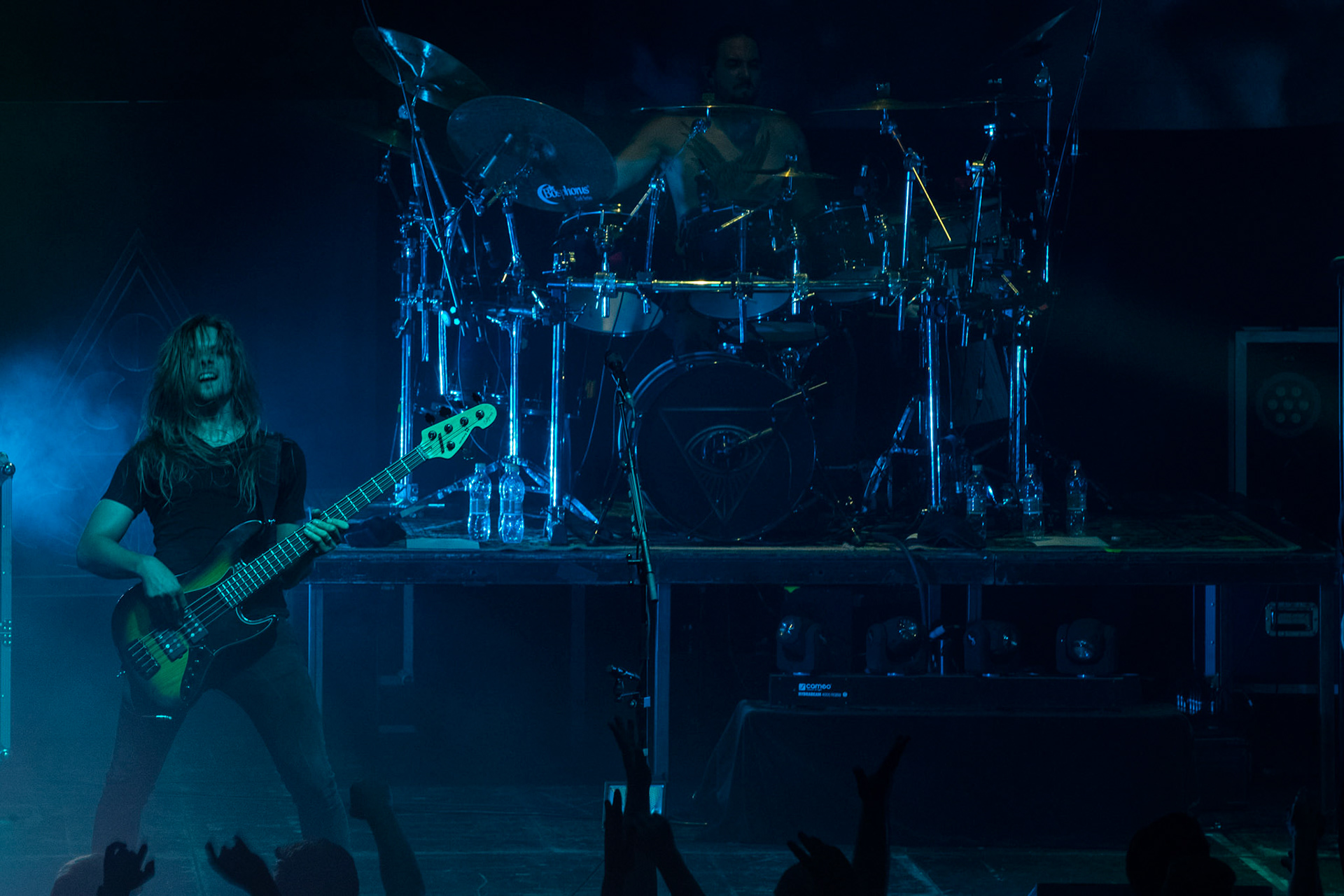 SOEN - Szwecja, rock progresywny, progmetal.  Stefan Stenberg – Bass
Cody Ford – Guitar
Lars Åhlund – Keys, guitar
Joel Ekelöf – Vocals
Martin Lopez – Drums, percussion
Knock Out Productions
Progresja Warszawa. fot. Andrzej Wasilkiewicz/Reporter