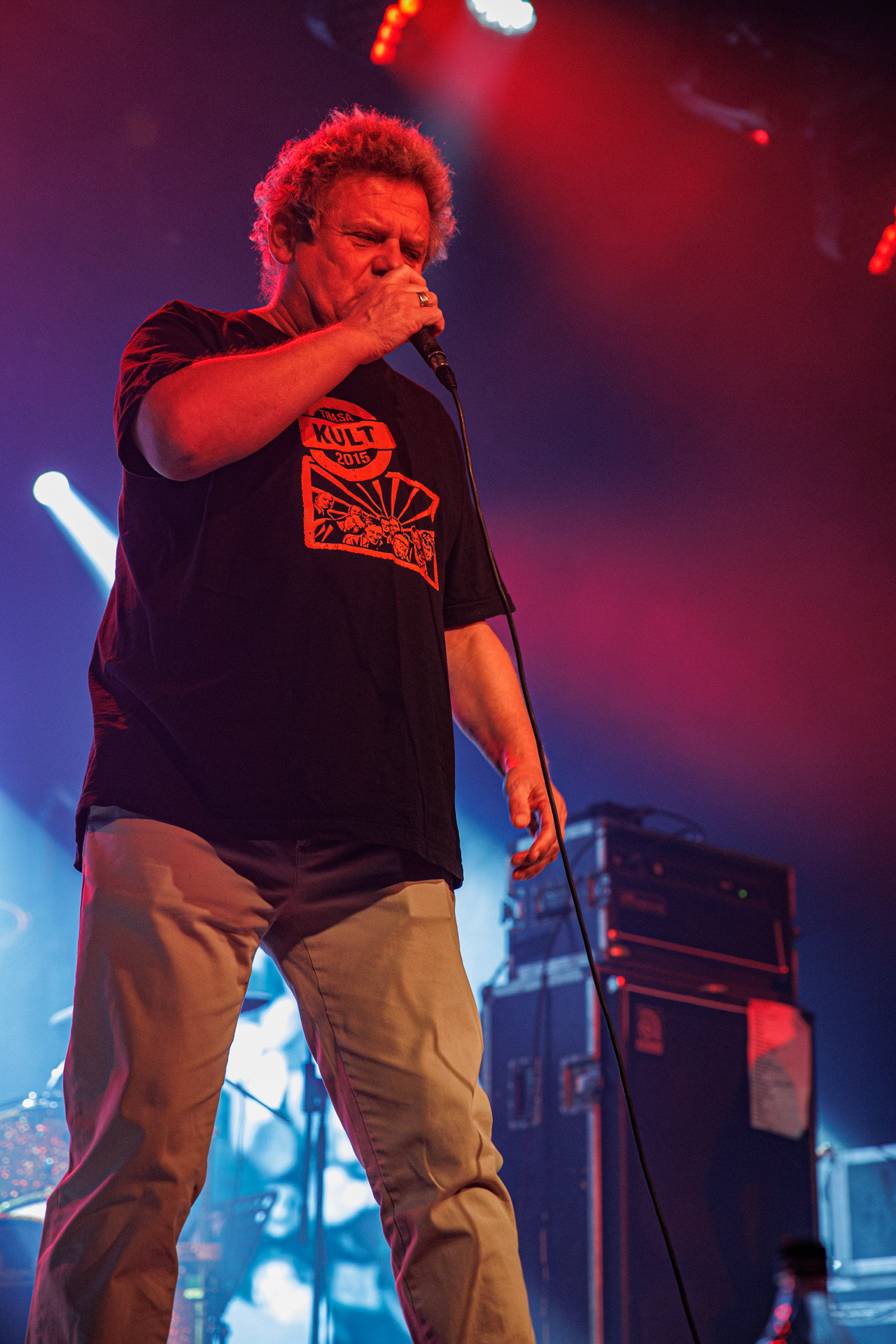 15.01.2022 KULT - koncert Pomaranczowa Trasa 2021/2022 - Warszawa Stodoła, Kult konczy w doskonalej formie przeniesiony z jesieni ostatni koncert Pomaranczowej Trasy 2021, publicznosc nie zawiodla, pelna sala.   n/z Tomasz Goehs perkusja,Rock, rock progresywny, rock alternatywny, punk, nowa fala, polski rock.fot. Andrzej kaziq Wasilkiewicz/Reporter