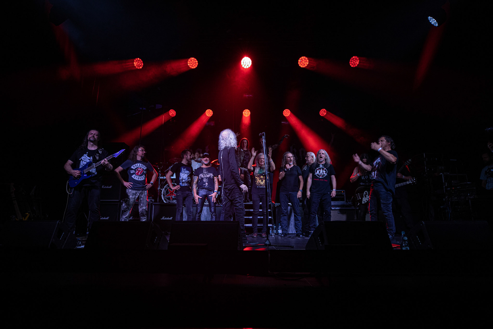 12.09.2021 - KAT i Roman Kostrzewski - koncert "Do zobaczenia w piekle" Wroclaw, Centrum Koncertowe A2.  Roman Kostrzewski – wokalJacek Nowak – perkusjaKrzysztof Pistelok – gitaraJacek Hiro – gitaraMichal Laksa – basGościnnie: Adam „Nergal” Darski (Behemoth)Piotr „Peter” Wiwczarek (Vader),Tomasz „Titus” Pukacki (Acid Drinkers)Adrian „Fred” Frelich (Dragon)Krzysztof „Fazi” Oset (ex-Kat)Piotr „Mancover” Mańkowski (Wolf Spider)Wacław „Vogg” Kiełtyka (Decapitated)Marek „Spider” Pająk (Vader)Jarek „Gronos” Gronowski (Dragon, ex-Kat)Paweł „Baitel” Pasek (Decapitated) Piotr Radecki (ex-Kat &amp; Roman Kostrzewski)fot. Andrzej kaziq Wasilkiewicz