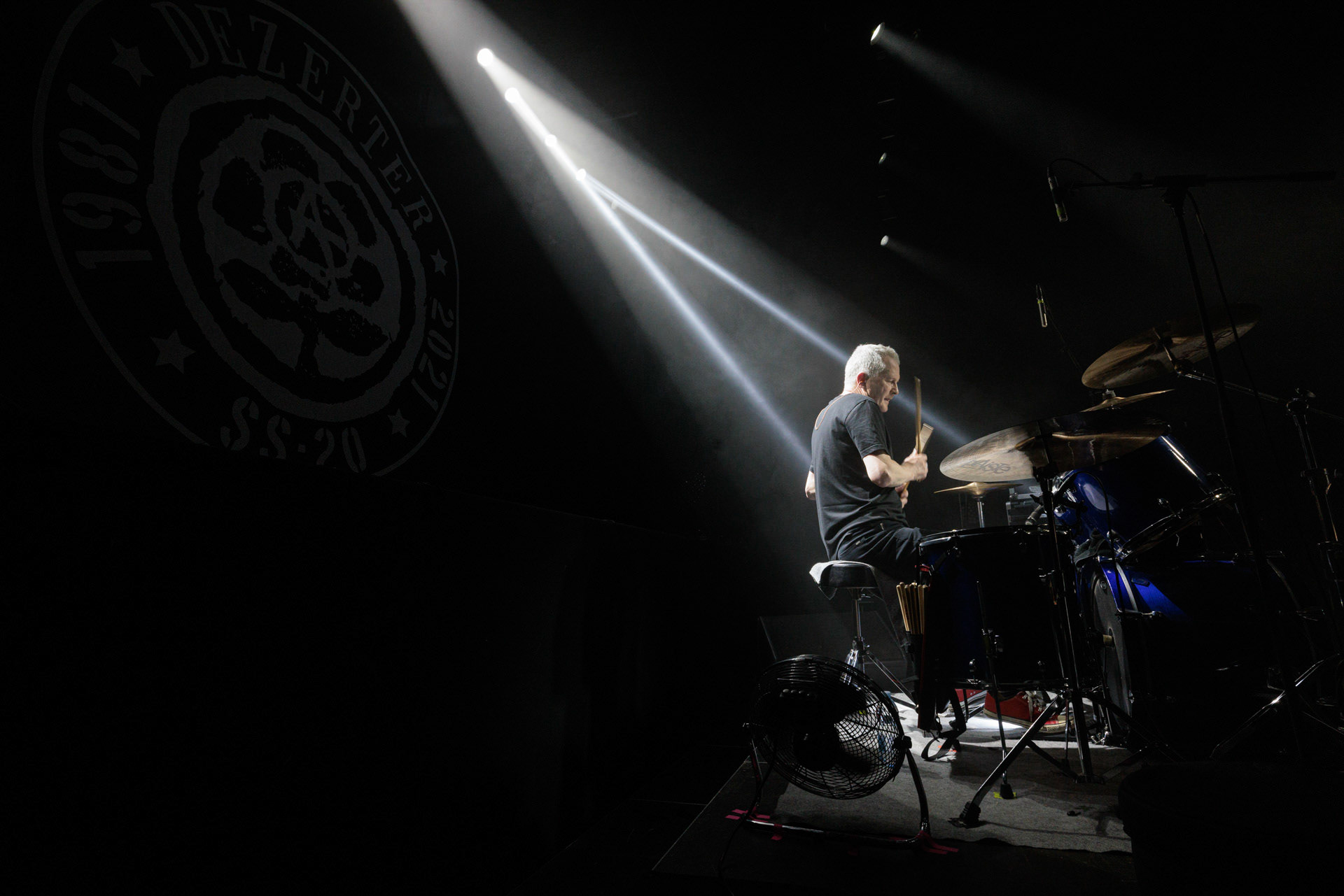 16.11.2021 Dezerter - 40 lecie,koncert Warszawa Palladium. N/z Krzysiek Grabowski perkusja,Dezerter, SS20, Punk, Punkrock, hardcore, rock.fot. Andrzej Wasilkiewicz/REPORTER