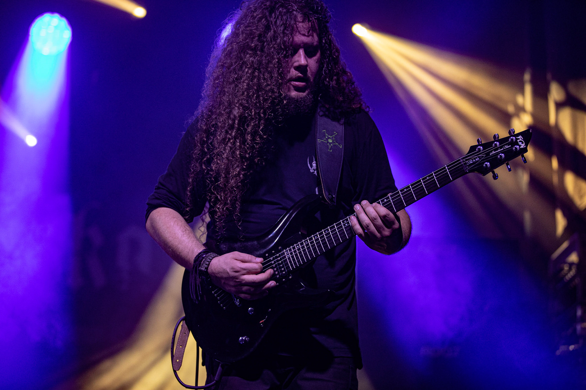 12.09.2021 - KAT i Roman Kostrzewski - koncert "Do zobaczenia w piekle" Wroclaw, Centrum Koncertowe A2.  Jacek Hiro – gitara,fot. Andrzej kaziq Wasilkiewicz