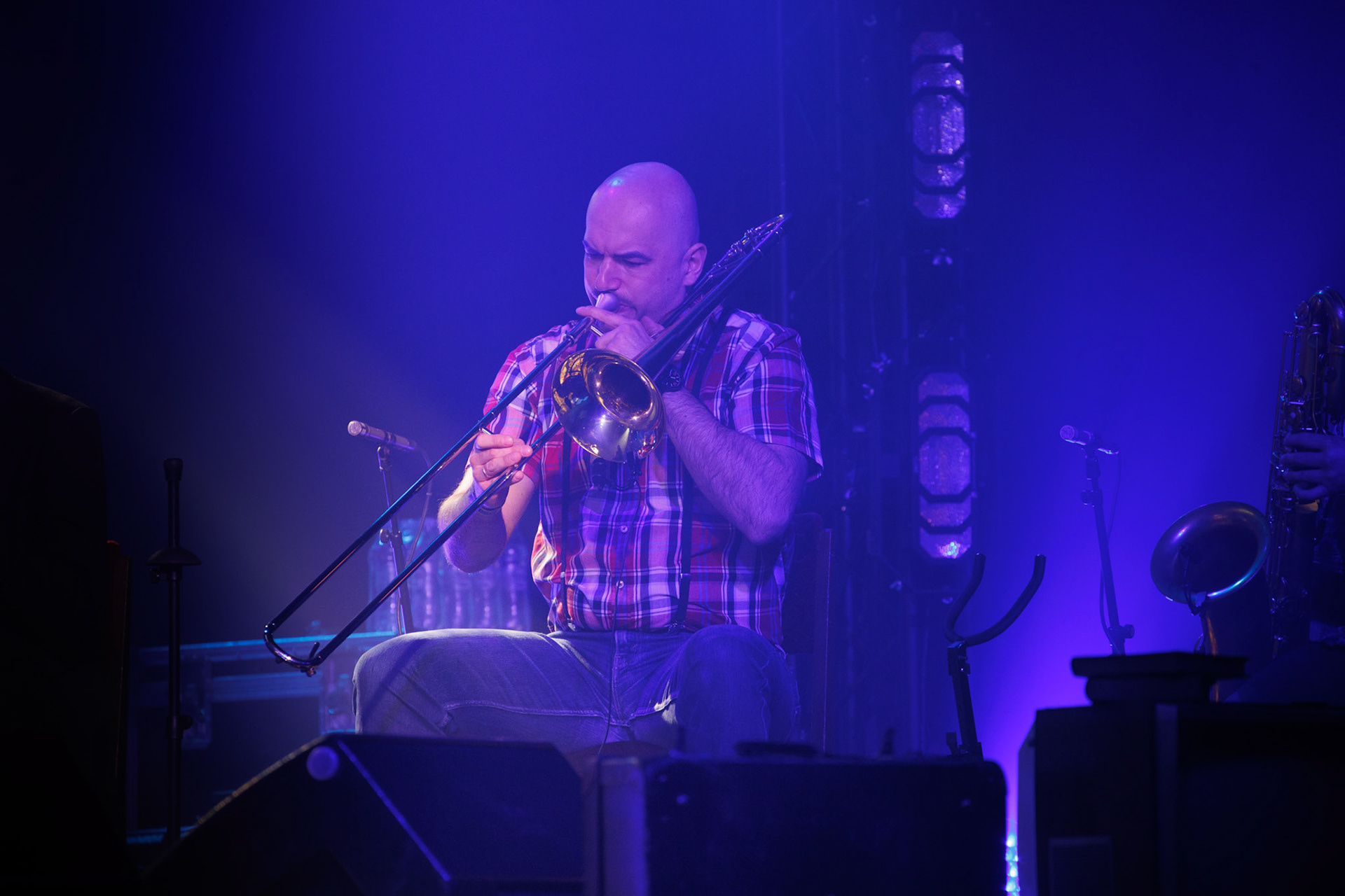 18.03.2022 KULT Akustik - koncert Warszawa klub Stodola,  n/z Jaroslaw Wazny puzon,Rock, rock progresywny, rock alternatywny, punk, nowa fala, polski rock.fot. Andrzej kaziq Wasilkiewicz/Reporter