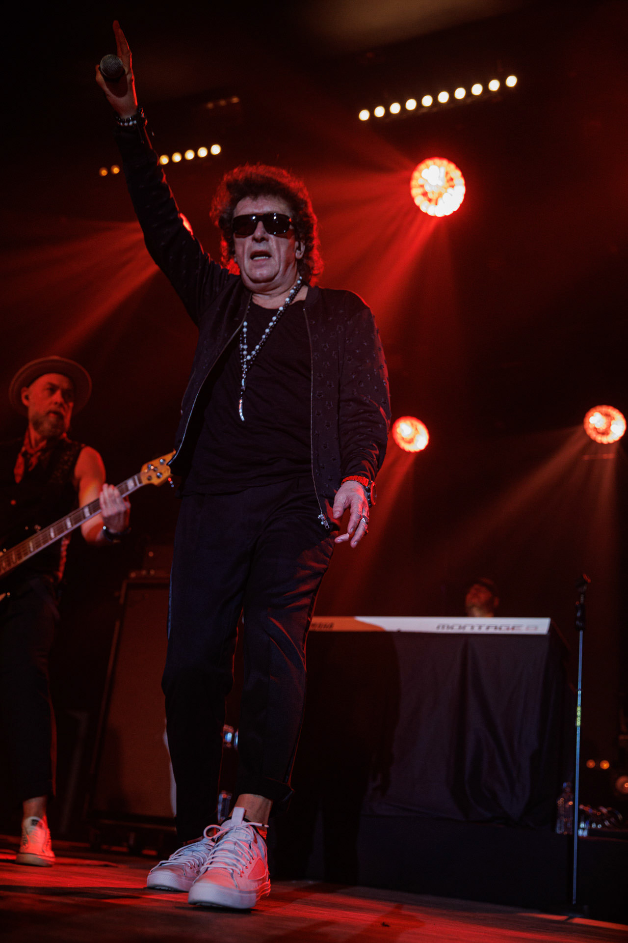 Koncerty Lady Pank - LP1 - w Klubie Stodola. LP1 - 35 lata od premiery albumu.n/z. Janusz Panasewicz – wokal, Fot. Andrzej kaziq Wasilkiewicz/Reporter