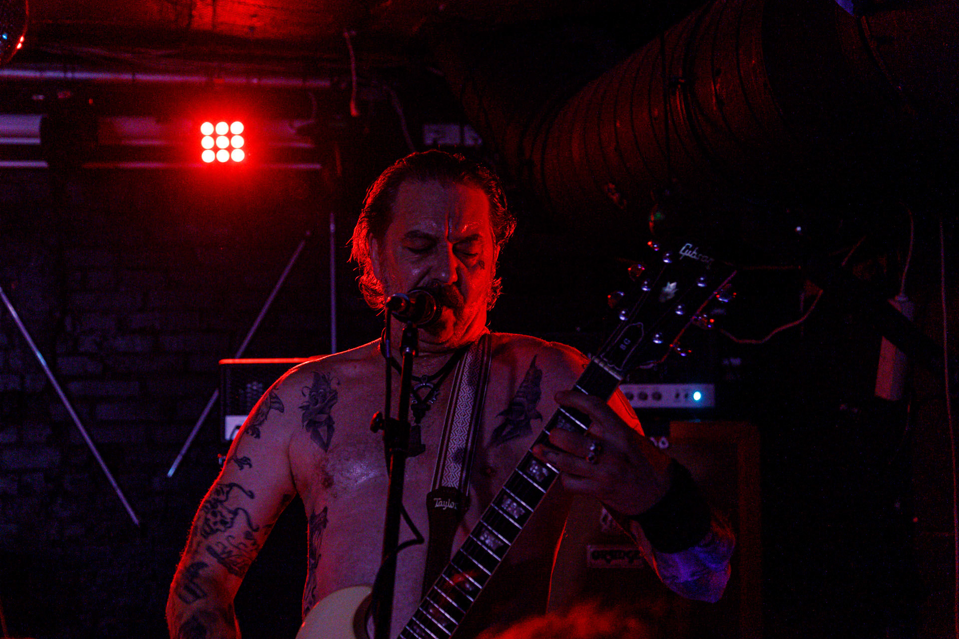 7.07.2022 - HIGH ON FIRE - legenda sceny stoner/doom z Mattem Pikem na czele, koncert w warszawskiej Hydrozagadce.n/z Matt Pike – gitara, wokal,n/z Jeff Matz – gitara basowa,n/z Coady Willis - perkusja,Doom metal, stoner metal, sludge metal, thrash metal.Produkcja WiniaryBookings. fot. Andrzej Wasilkiewicz/Reporter
