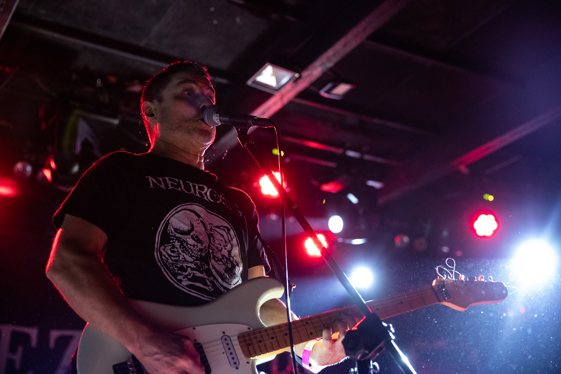 8.12.2018r Dezerter koncert Proxima, Robert Robal Matera gitara, wokal, Krzysztof Grabowski perkusja, fot. Andrzej Wasilkiewicz/Reporter