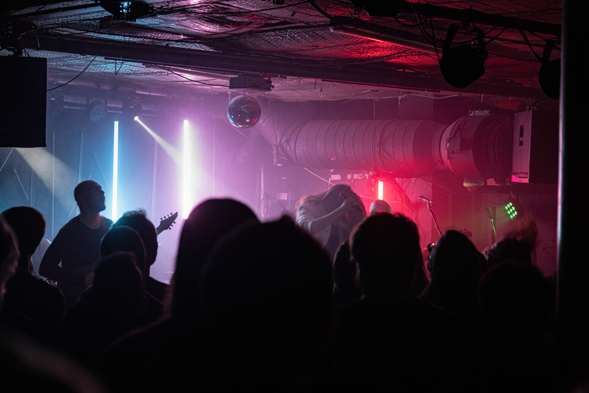 13.09.2022 VOYAGER - Warsaw pop/prog/power/rock/metal.Danny Estrin - Lead Vocals/Keys/Programming,Simone Dow - Guitars,Alex Canion - Bass/Backing Vocals,Scott Kay - Guitars,Ashley Doodkorte - Drums,Produkcja Knock Out Productions,Hydrozagadkafot. Andrzej Wasilkiewicz/kaziq.com