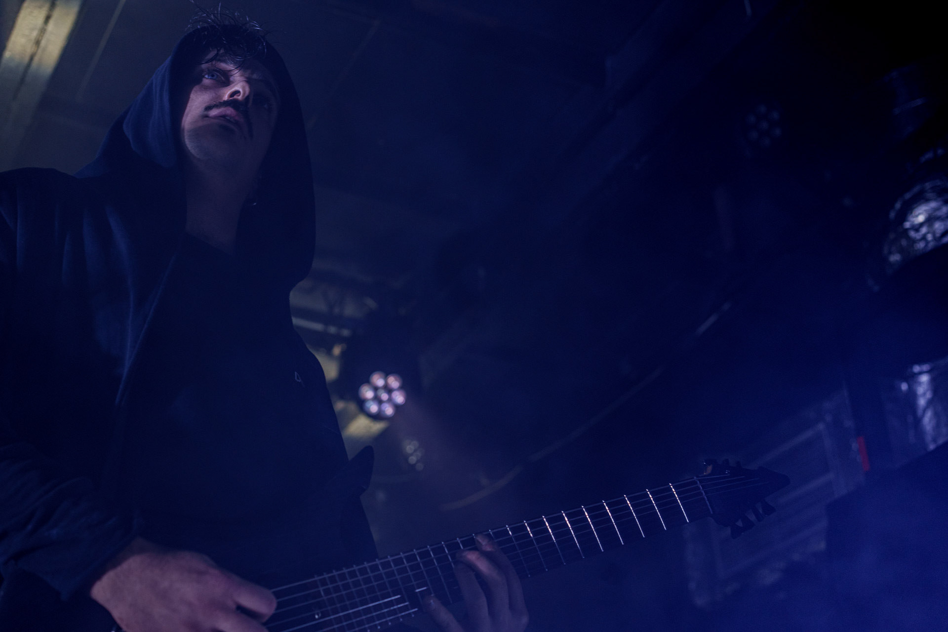 6.12.2022 Zeal &amp; Ardor - Warszawa.Szwajcarski industrial metal, blackgaze, awant-garde, afroamerykanski spirytualizmu z black metalem,n/z Tiziano Volante - gitara,Knock Out Productions,Klub Proxima,Fot. Andrzej Wasilkiewicz/Reporter