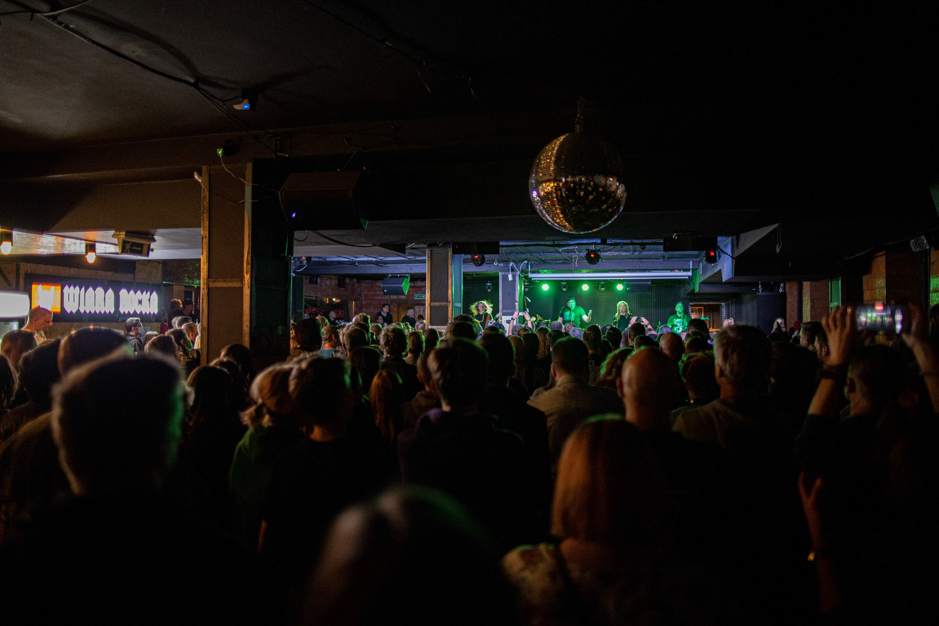 2Tm2,3 - Tymoteusz - koncert Warszawa Remont.n/z Tomasz Budzy Budzynski –  wokal,n/z Dariusz Maleo Malejonek – wokal,n/z Robert Drezmak Drezek – gitara,n/z Robert Litza Friedrich – gitara,  wokal,n/z Krzysztof Dr Kmieta Kmiecik – gitara basowa,  wokal,n/z Beata Polak – perkusja,n/z Tomasz Krzyzaniak – perkusja,Fot. Andrzej kaziq Wasilkiewicz/Reporter