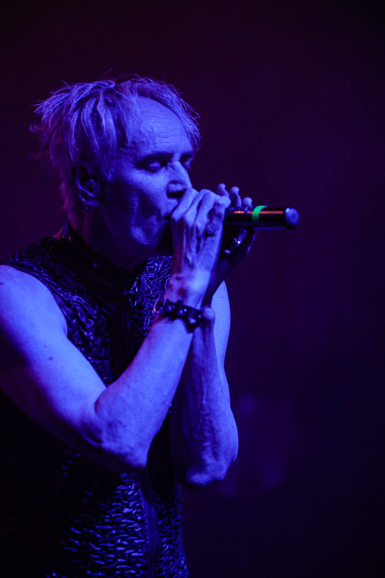 9.08.2022 FRONT LINE ASSEMBLY (Metropolis Records/Kanada) - Industrial/EBM - Warszawski koncert w Progresji.  WiniaryBookings,fot. Andrzej Wasilkiewicz/kaziq.com