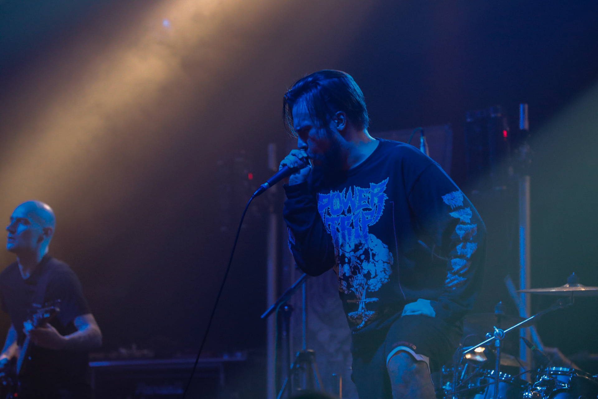 30.11.2018 Knock Out Tour 2018 - Warszawa Progresja - DROWN MY DAY deathcore, metalcore, death metal, 

Maciek "Groov" Korczak wokal, 
Arkadiusz Antosz gitara basowa, 
Sergiusz Smolnicki gitara, 
Sławomir Wojtas gitara, 
Kuba Homik perkusja, fot. Andrzej Wasilkiewicz/Reporter