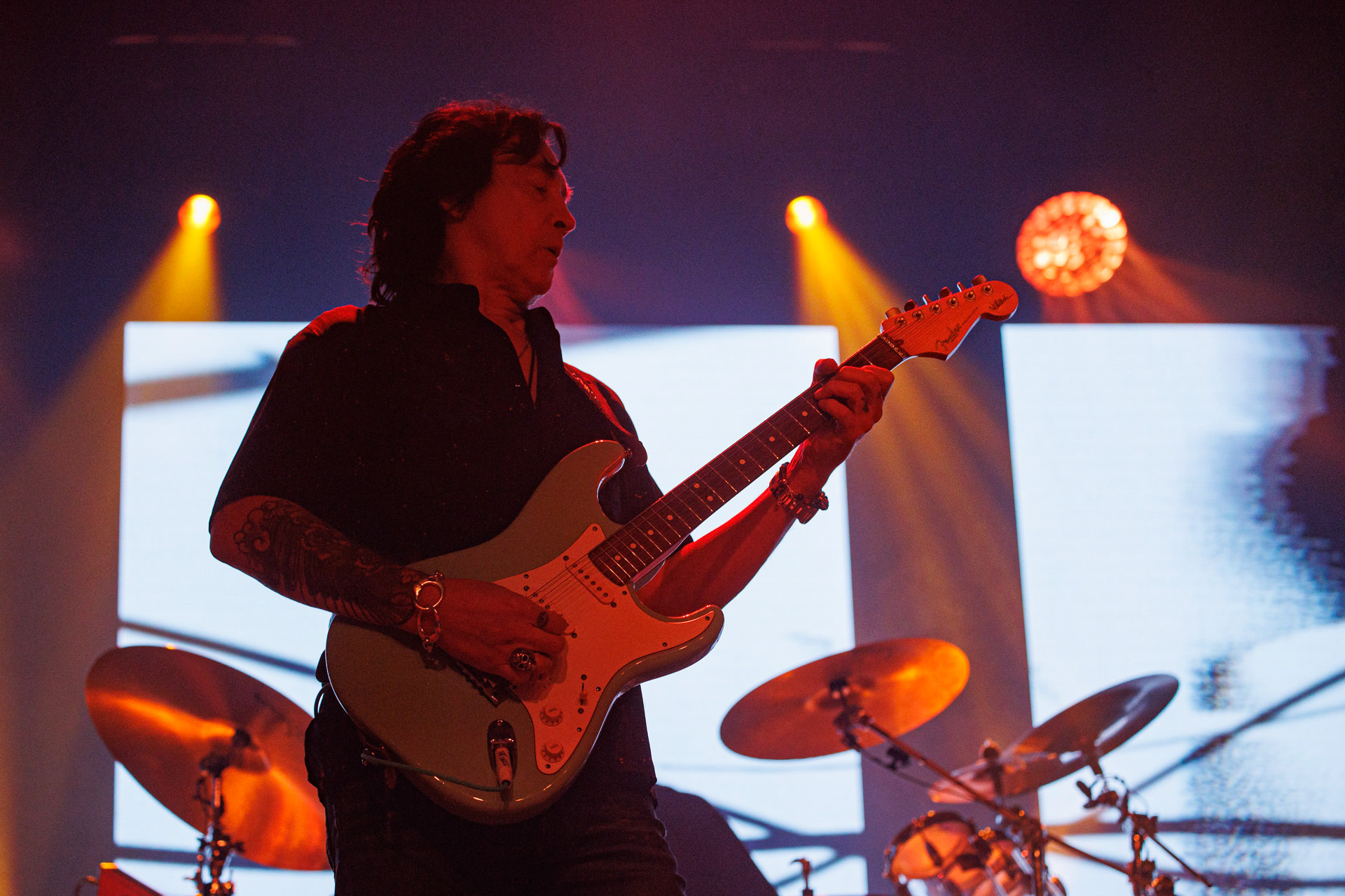 Koncerty Lady Pank - LP1 - w Klubie Stodola. LP1 - 35 lata od premiery albumu.n/z. Jan Borysewicz – gitara,  Fot. Andrzej kaziq Wasilkiewicz/Reporter