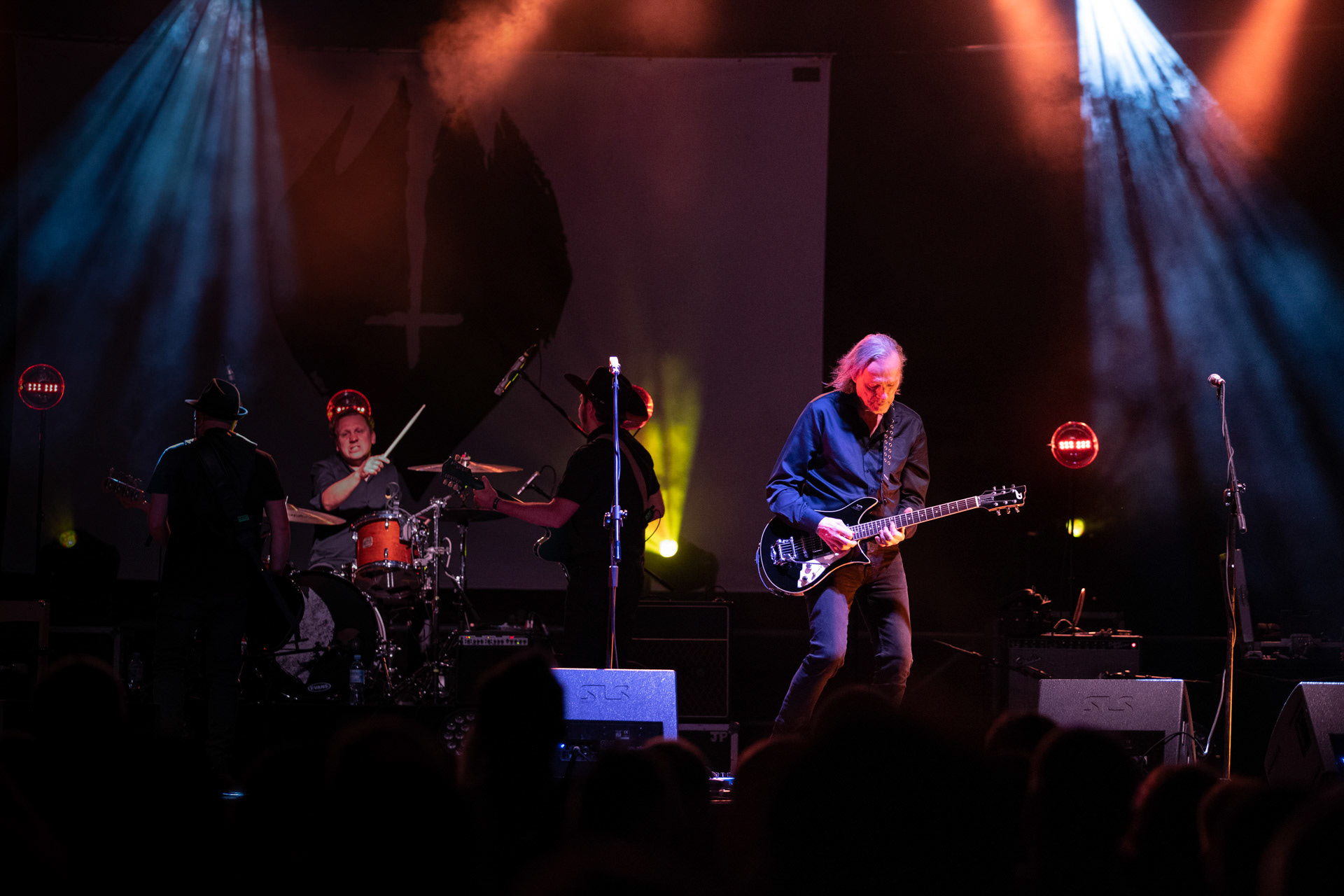 13.08.2021 koncert Me And That Man w Warszawie,Letnia scena Progresji, Gramy do Woli.n/z John Porter - gitara, wokal,n/z Łukasz Kumanski - perkusja,Fot. Andrzej Wasilkiewicz/Reporter