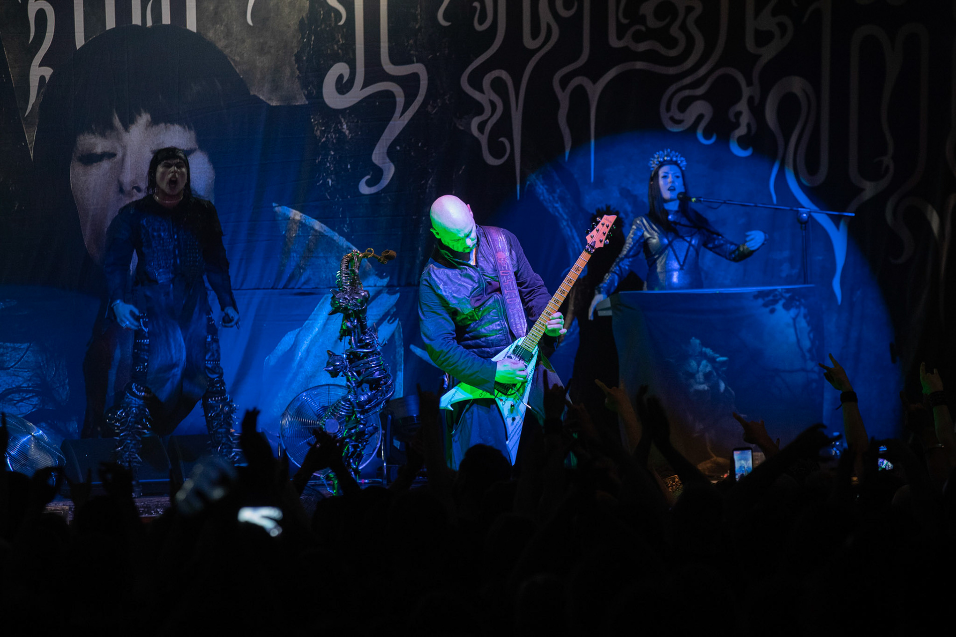 CRADLE OF FILTH - UK. black metal, metal symfoniczny, metal gotycki,
Dani Filth - Vocals,
Martin Skaroupka - Drums, Keyboards and Orchestrations,
Daniel Firth - Bass,
Richard Shaw - Guitar,  
Ashok - Guitar,  
Lindsay Schoolcraft - Narrative vocals,
Nuclear Blast Records
Knockoutprod
fot. Andrzej kaziq Wasilkiewicz/Reporter