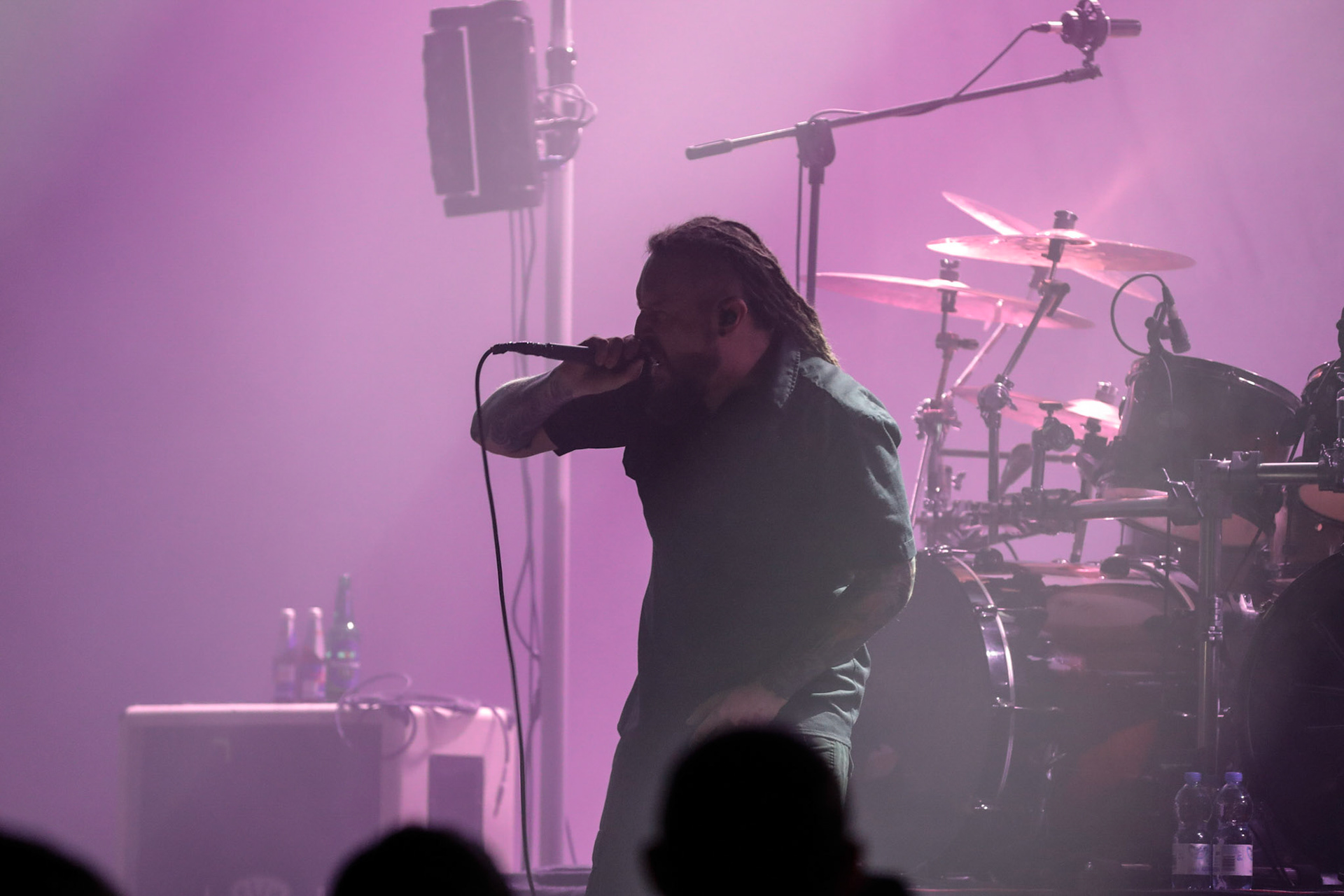 30.11.2018 Knock Out Tour 2018 - Warszawa Progresja - DECAPITATED - techniczny death metal, groove metal,

Wacław „Vogg” Kiełtyka gitara,
Rafał "Rasta" Piotrowski wokal, 
Michał "Młody" Łysejko perkusja,
Hubert Więcek gitara basowa, fot. Andrzej Wasilkiewicz/Reporter