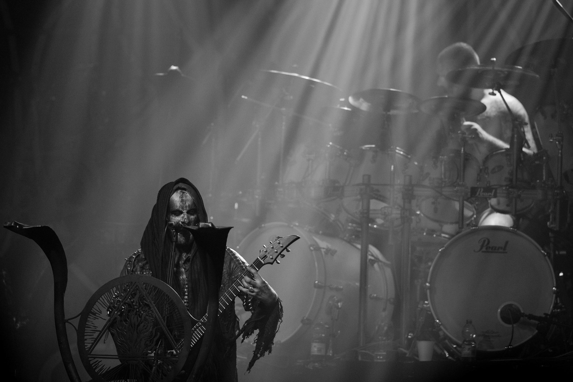 15.12.2017r. Behemoth koncert Merry Christless - Warszawa Progresja, Adam "Nergal" Darski – gitara, wokal prowadzący, 
Zbigniew "Inferno" Promiński – perkusja,
Tomasz "Orion" Wróblewski – gitara basowa, Patryk "Seth" Sztyber – gitara,  fot. Andrzej Wasilkiewicz/Reporter