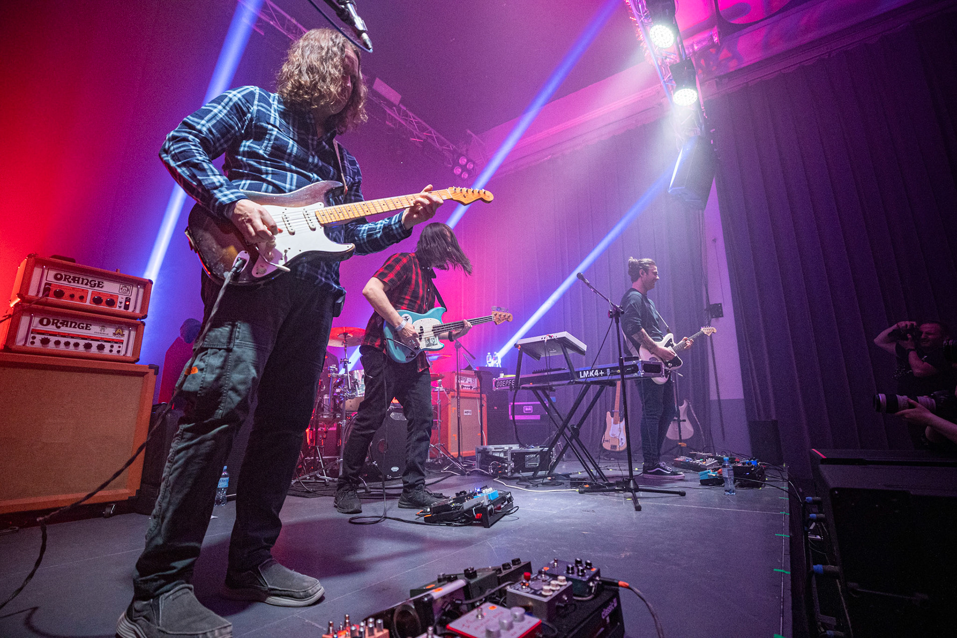 10.04.2022 God Is An Astronaut - Warszawa, klub Niebo. 20-te urodziny pierwszego,  albumu “The Beginning of the End”Napalm Records - post-rock, instrumental, space-rock. Winiary Bookings.Torsten Kinsella – wokal, gitara,Niels Kinsella – gitara basowa, gitaraJamie Dean – instrumenty klawiszowe, syntezatory, gitara,Gazz Carr – gitara,Lloyd Hanney – perkusja,fot. Andrzej Wasilkiewicz/Reporter