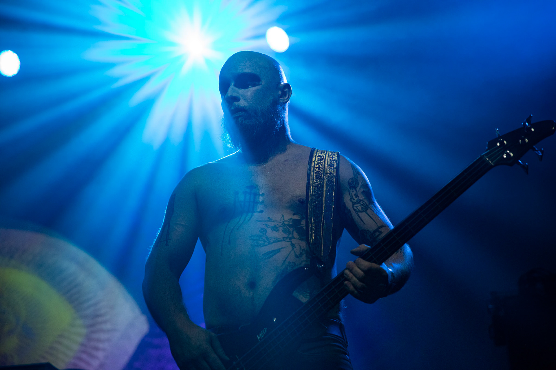 15.12.2019 koncert polskiego zespołu pieśni i końca Furia, Merry Christless 2019, Warszawa Klub Progresja,
zespół Nihila, kolektyw Let The World Burn, black metal, eksperymentalny metal, nekrofolk,
n/z Kamil "Sars" Staszałek – gitara basowa,
New Aeon Musick, Knock Out Productions
fot. Andrzej Wasilkiewicz/REPORTER