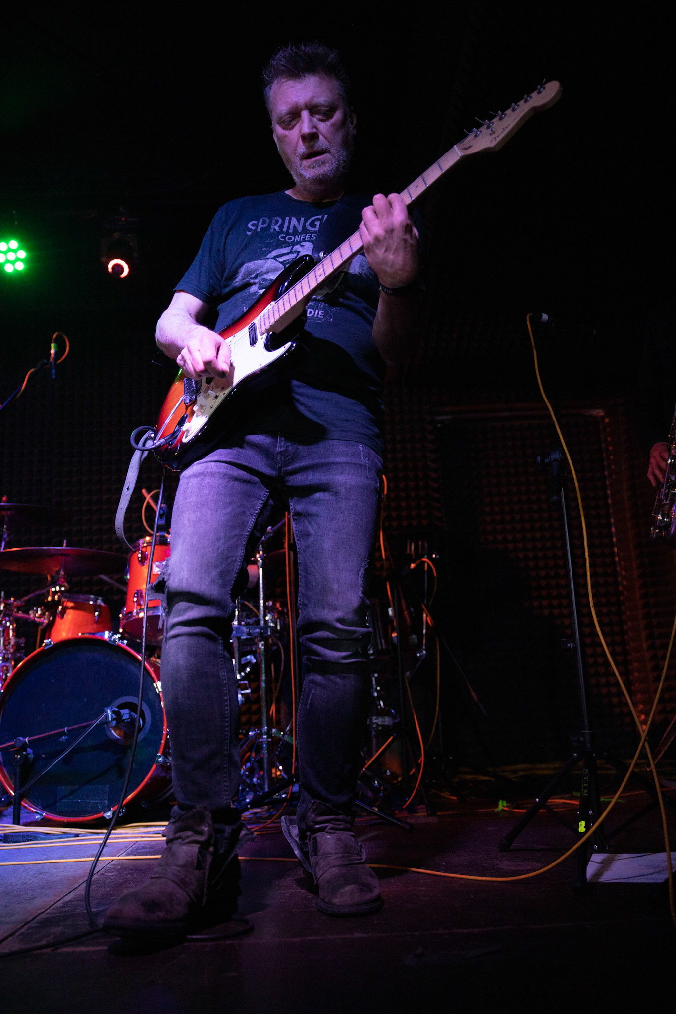 14.02.2020  Dr MISIO koncert w warszawskim Remoncie w ramach trasy Punky Reggae live 2020 N/Z  Gitara: Paweł Derentowicz
 fot. Andrzej Wasilkiewicz/REPORTER