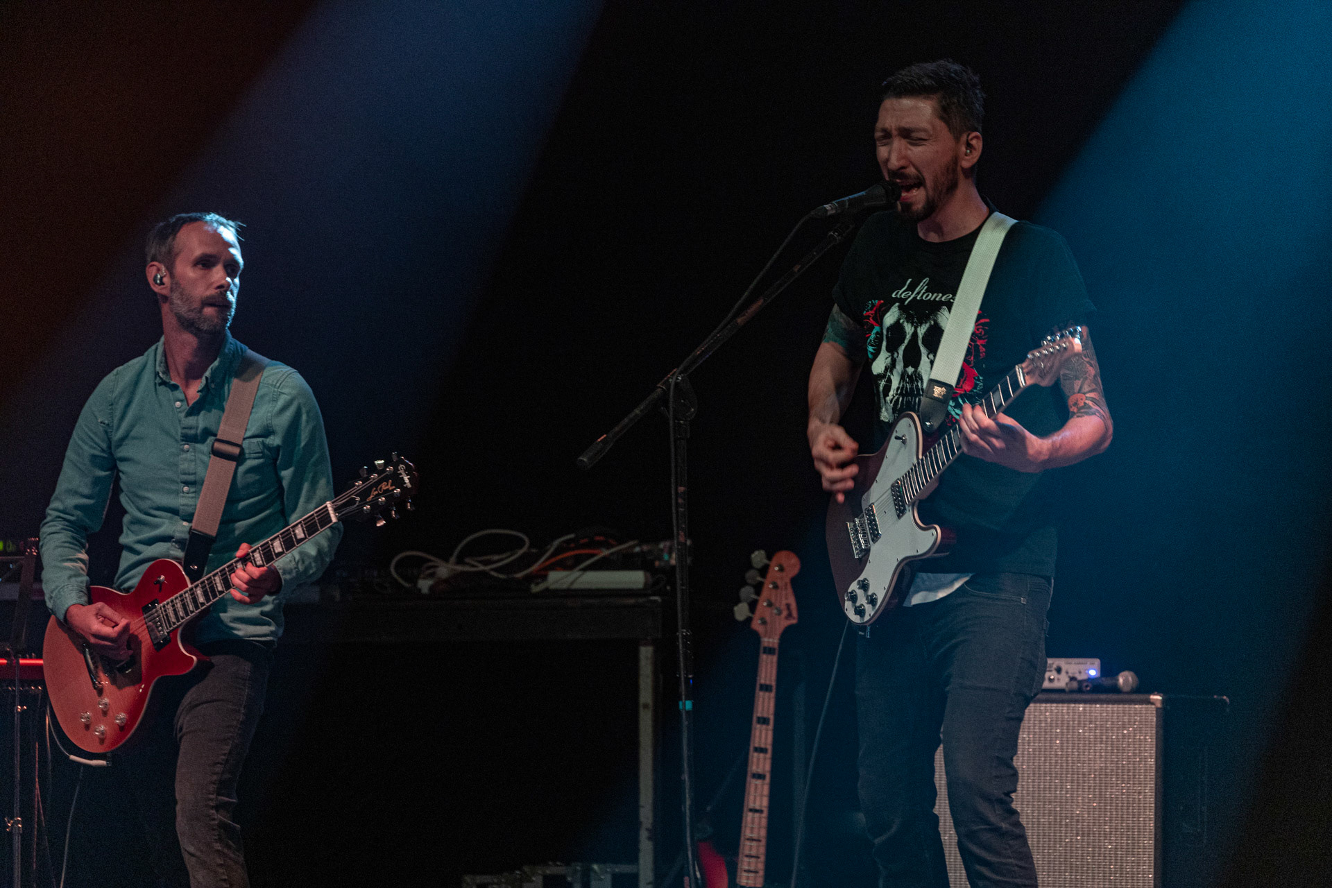 30.08.2022 Fundacja Bezpieczne Niebo wraz z klubem Progresja serdecznie zapraszają na specjalny koncert charytatywny dla Szymona Stankiewicza, który walczy z nowotworem.KonstelacjeKonstelacje to warszawski skład, który właśnie wchodzi na rynek ze swoją debiutancką płytą “Poza Horyzont”. Zespół miesza różne style, tworząc własną tożsamość, krążącą wokół klimatów Deftones i melancholii rocka z lat 90′. W sieci dostępne są już 4 single z nadchodzącego albumu. Organizacja Progresja i Fundacja Bezpieczne Niebo. fot. Andrzej Wasilkiewicz/kaziq.com