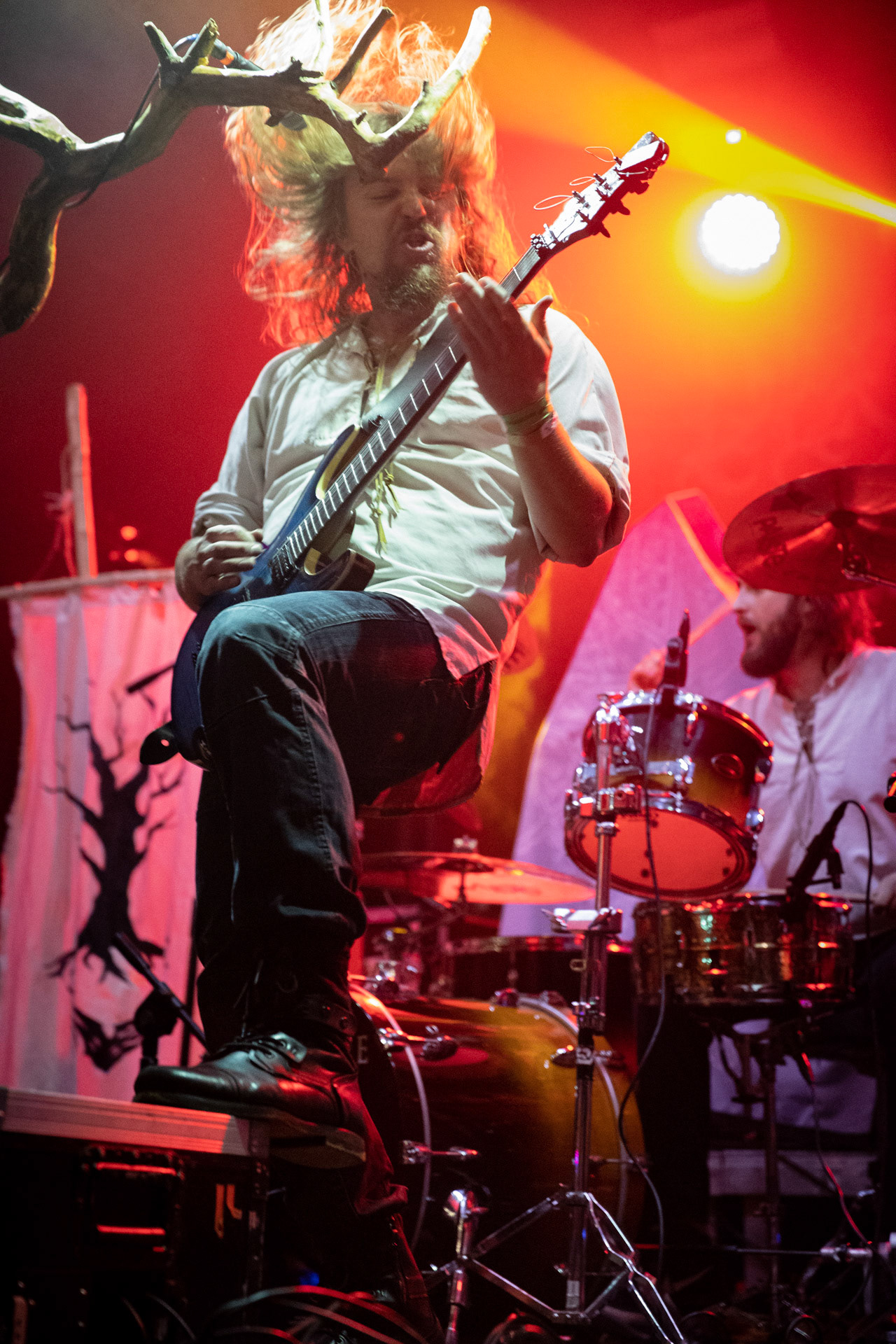 28.08.2021 Varmia - koncert, Warszawa klub REJS,Lato w Plenerze, Winiary Bookings,Lasota wokal, gitara,Cwiara wokal, bas,Emil perkusja,Piotr instrumenty perkusyjne, rog kozla, drewniana tuba, wokal, krivula i tagelharpa,Fot. Andrzej Wasilkiewicz/Reporter