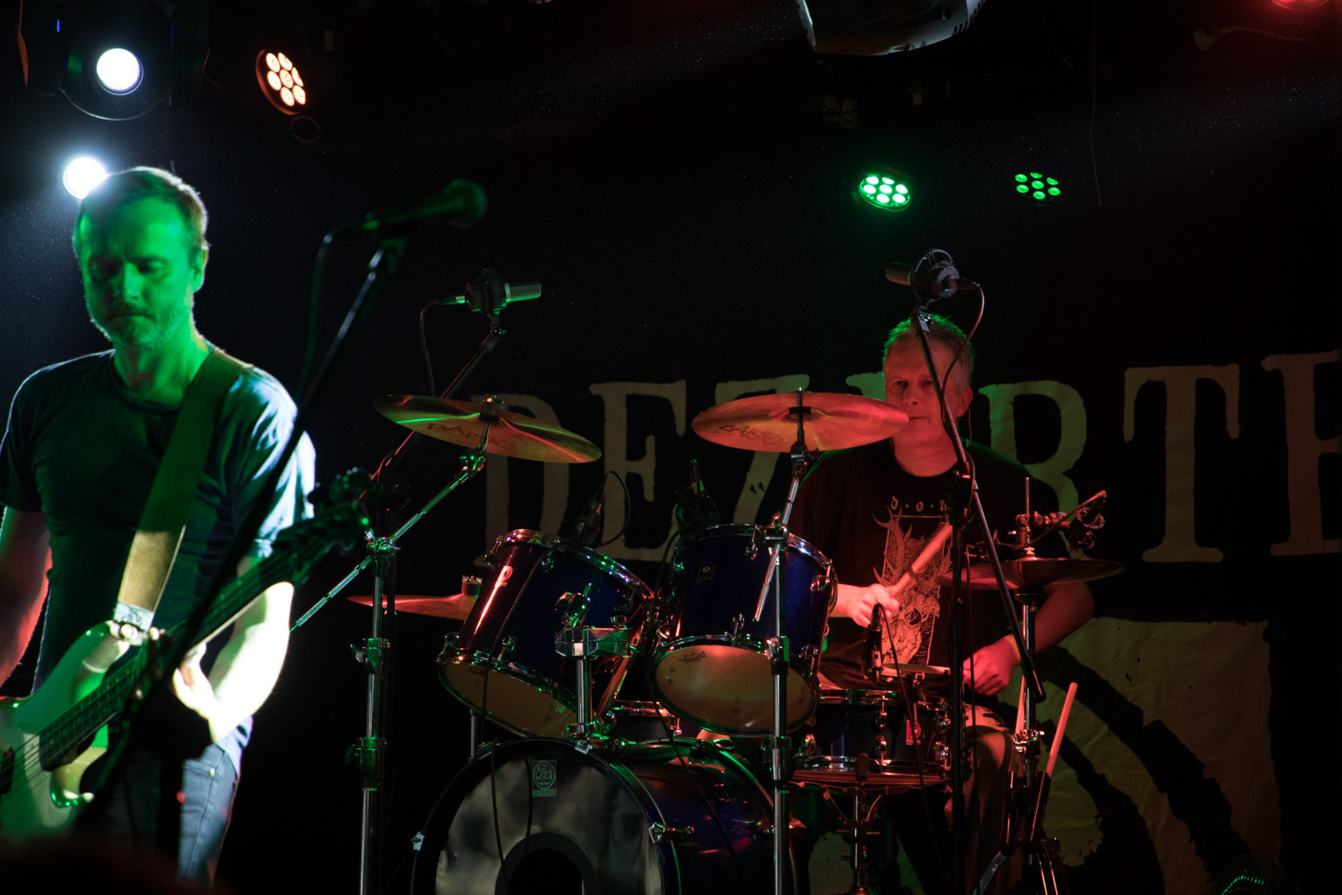 9.12.2017r Dezerter koncert Proxima, Robert Robal Matera gitara, wokal, Krzysztof Grabowski perkusja , Jacek Chrzanowski gitara basowa fot. Andrzej Wasilkiewicz/Reporter