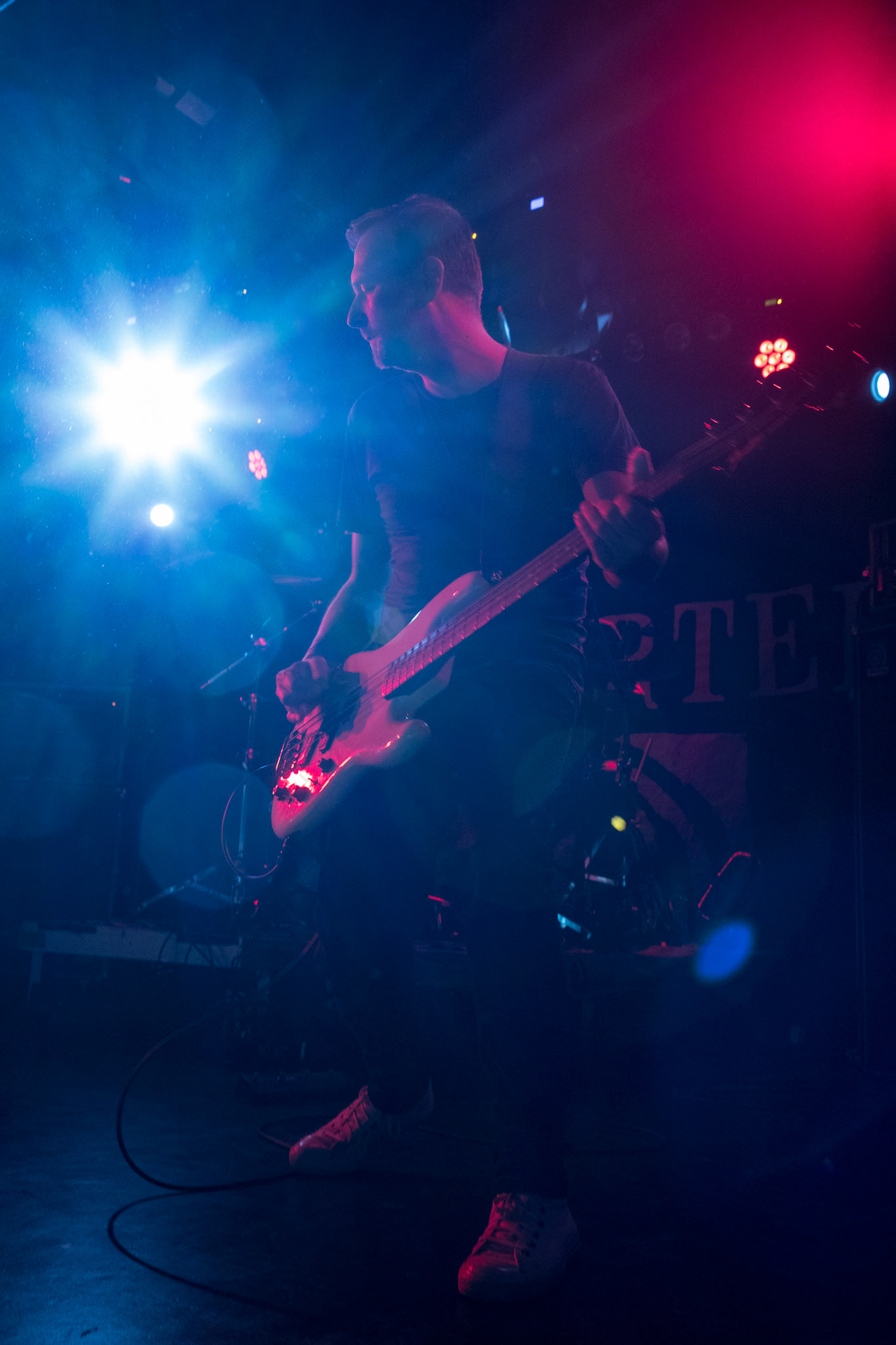 9.12.2017r Dezerter koncert Proxima, Robert Robal Matera gitara, wokal, Krzysztof Grabowski perkusja , Jacek Chrzanowski gitara basowa fot. Andrzej Wasilkiewicz/Reporter