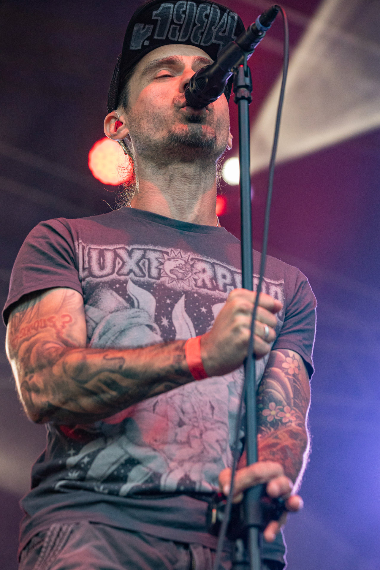 Koncert Luxtorpeda 10 urodziny. Warszawa Progresja.Gramy do Woli.n/z.Przemysław „Hans” Frencel – wokal, rap,Fot. Andrzej kaziq Wasilkiewicz/Reporter