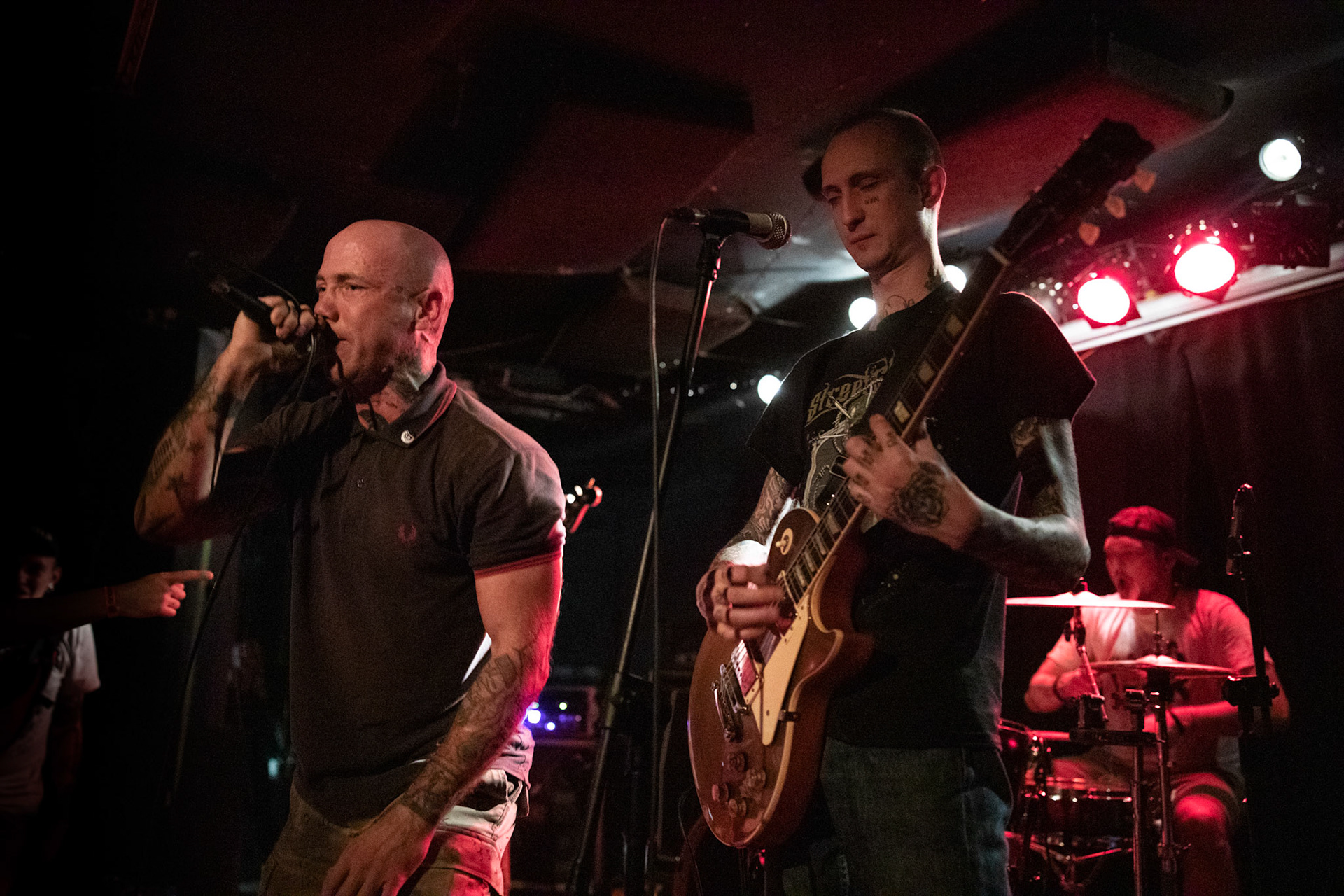 MISTER X Grodno,Białoruś - punk/oi/streetpunk
okręt flagowy białoruskiego street punka
wokalista Igor Bancer działacz Związku Polaków na Białorusi
koncert Warszawa, Pogłos, WiniaryBookings fot. Andrzej Wasilkiewicz/Reporter