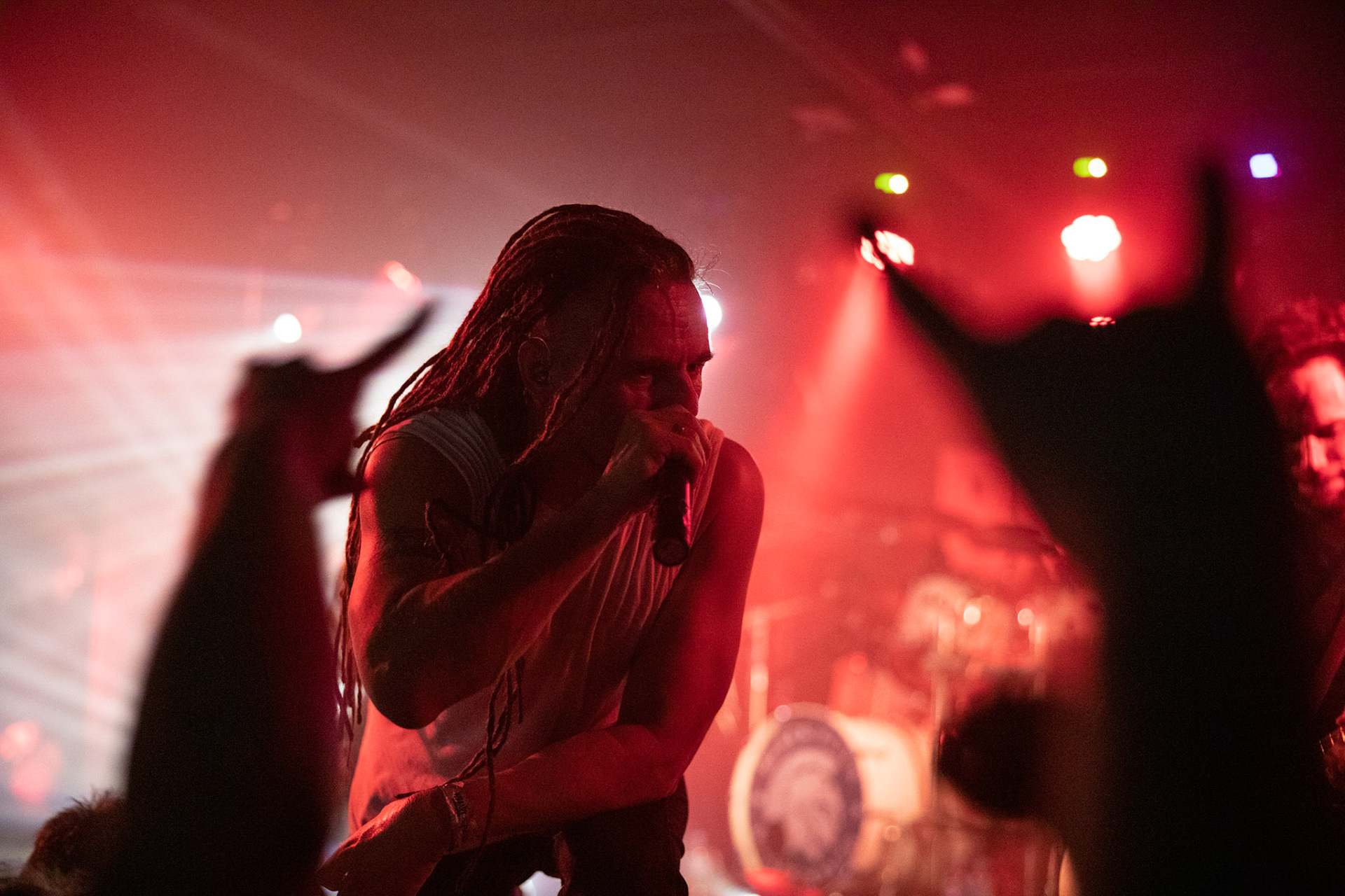 BLACK RIVER – rock, metal, punk, super grupa muzyków BEHEMOTH, DIMMU BORGIR, ROOTWATER, GEISHA GONER, HUNTER, VESANIA, NEOLITHIC.

Maciej Taff – wokal
Piotr „Kay” Wtulich – gitara
Artur „Art” Kempa – gitara
Tomasz „Orion” Wróblewski – bass
Dariusz „Daray” Brzozowski – perkusja
agencja Winiarybookings 
 fot. Andrzej Wasilkiewicz/Reporter