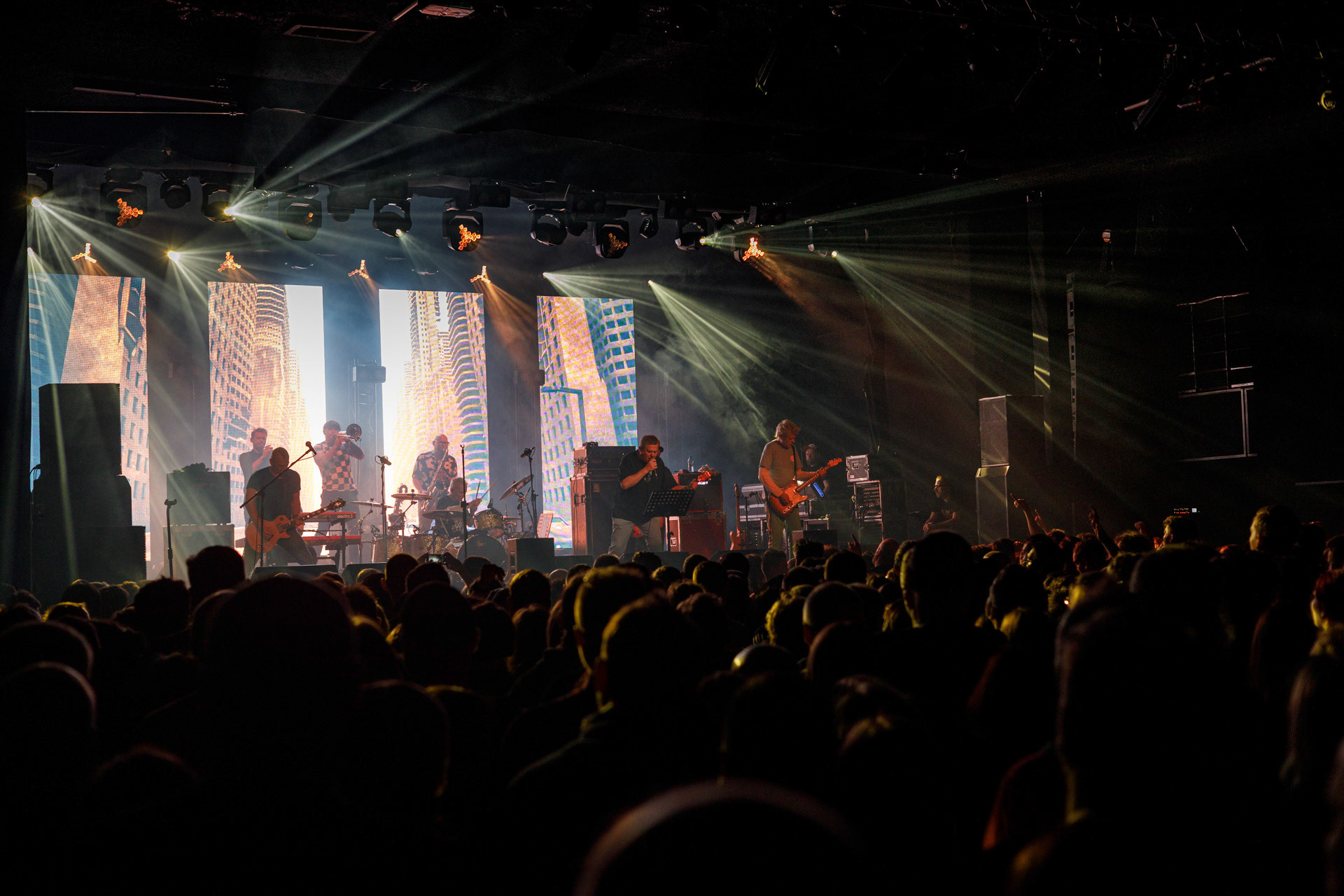 4.11.2022 KULT - Pomaranczowa Trasa 2022 - Warszawa Stodola, Rock, rock progresywny, rock alternatywny, punk, nowa fala, polski rock. fot. Andrzej Wasilkiewicz/Reporter