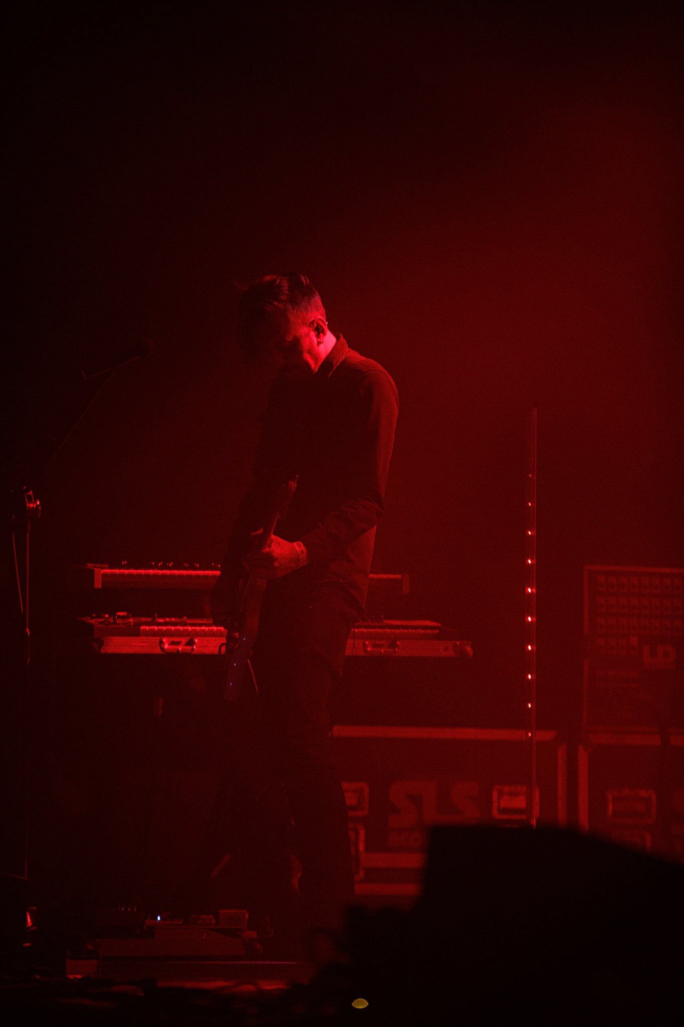 27.11.2021 TIDES FROM NEBULA koncert, Warszawa klub Progresja,Knock Out Productions, Mystic Production,Post-rock, muzyka alternatywna, progresywny rock.n/z Maciej Karbowski – gitara, instrumenty klawiszowen/z Przemek Weglowski – gitara basowan/z Tomasz Stolowski – perkusjaFot. Andrzej Wasilkiewicz/Reporter