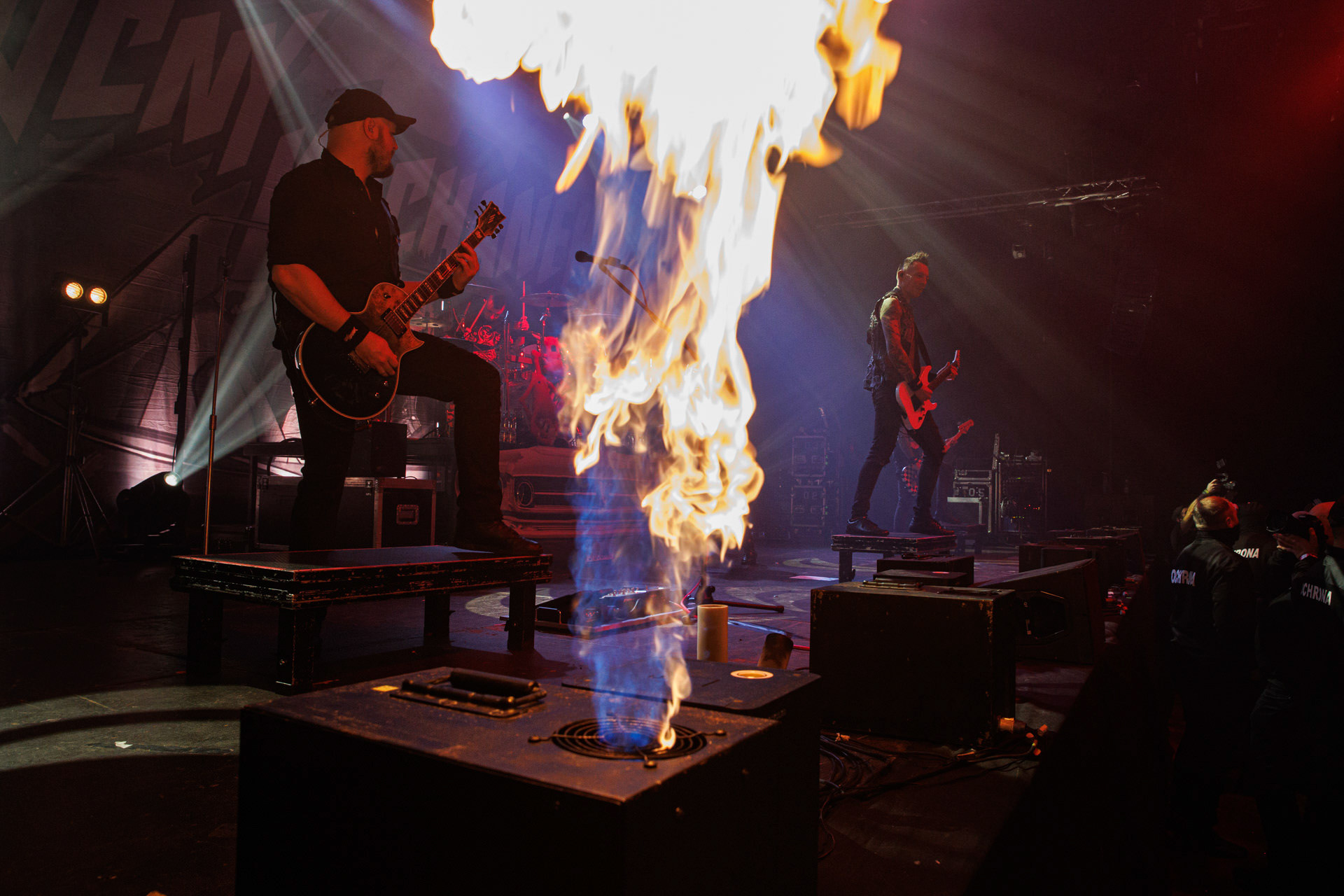 18.12.2021 Nocny Kochanek - Antysylwester Antyradia,18 lat klubu Progresja,Nocny Kochanek - koncert Warszawa,Progresja, Zdrajcy Metalu, klasyczny heavy metal, Alter Ego, Night Mistress.n/z Robert Kazon Kazanowski – gitara,Fot. Andrzej Wasilkiewicz/Reporter