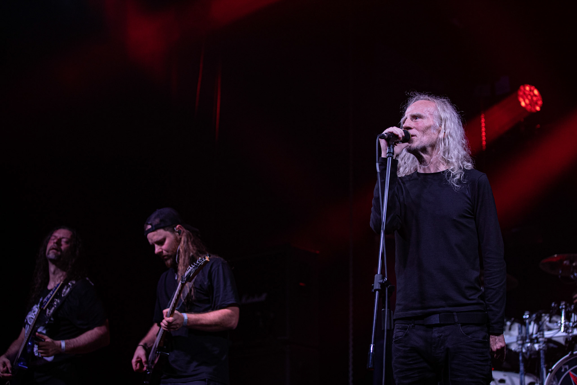 12.09.2021 - KAT i Roman Kostrzewski - koncert "Do zobaczenia w piekle" Wroclaw, Centrum Koncertowe A2.  Roman Kostrzewski – wokalJacek Nowak – perkusjaKrzysztof Pistelok – gitaraJacek Hiro – gitaraMichal Laksa – basGościnnie: Adam „Nergal” Darski (Behemoth)Piotr „Peter” Wiwczarek (Vader),Tomasz „Titus” Pukacki (Acid Drinkers)Adrian „Fred” Frelich (Dragon)Krzysztof „Fazi” Oset (ex-Kat)Piotr „Mancover” Mańkowski (Wolf Spider)Wacław „Vogg” Kiełtyka (Decapitated)Marek „Spider” Pająk (Vader)Jarek „Gronos” Gronowski (Dragon, ex-Kat)Paweł „Baitel” Pasek (Decapitated) Piotr Radecki (ex-Kat &amp; Roman Kostrzewski)fot. Andrzej kaziq Wasilkiewicz