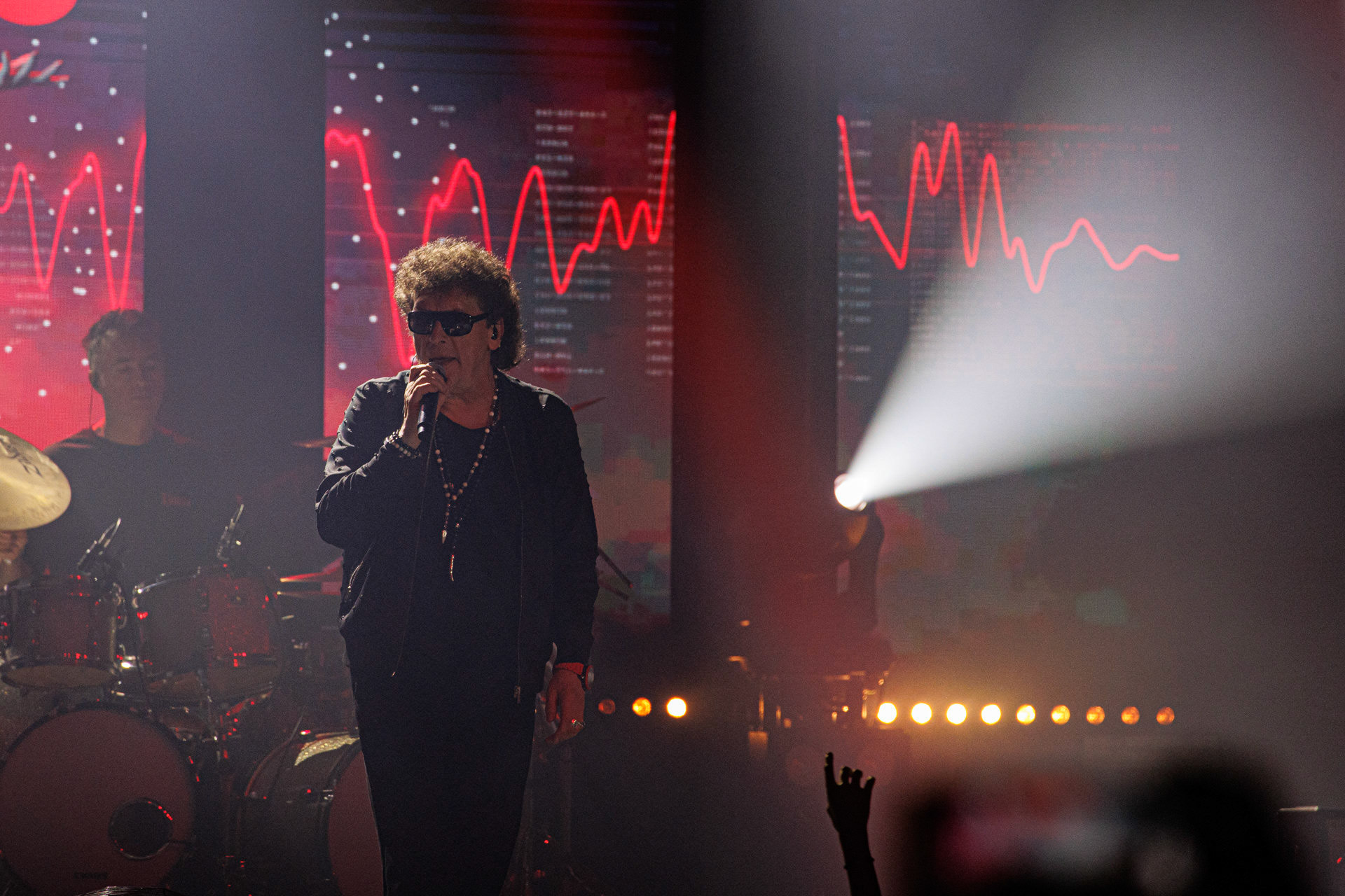 Koncerty Lady Pank - LP1 - w Klubie Stodola. LP1 - 35 lata od premiery albumu.n/z. Janusz Panasewicz – wokal, Fot. Andrzej kaziq Wasilkiewicz/Reporter