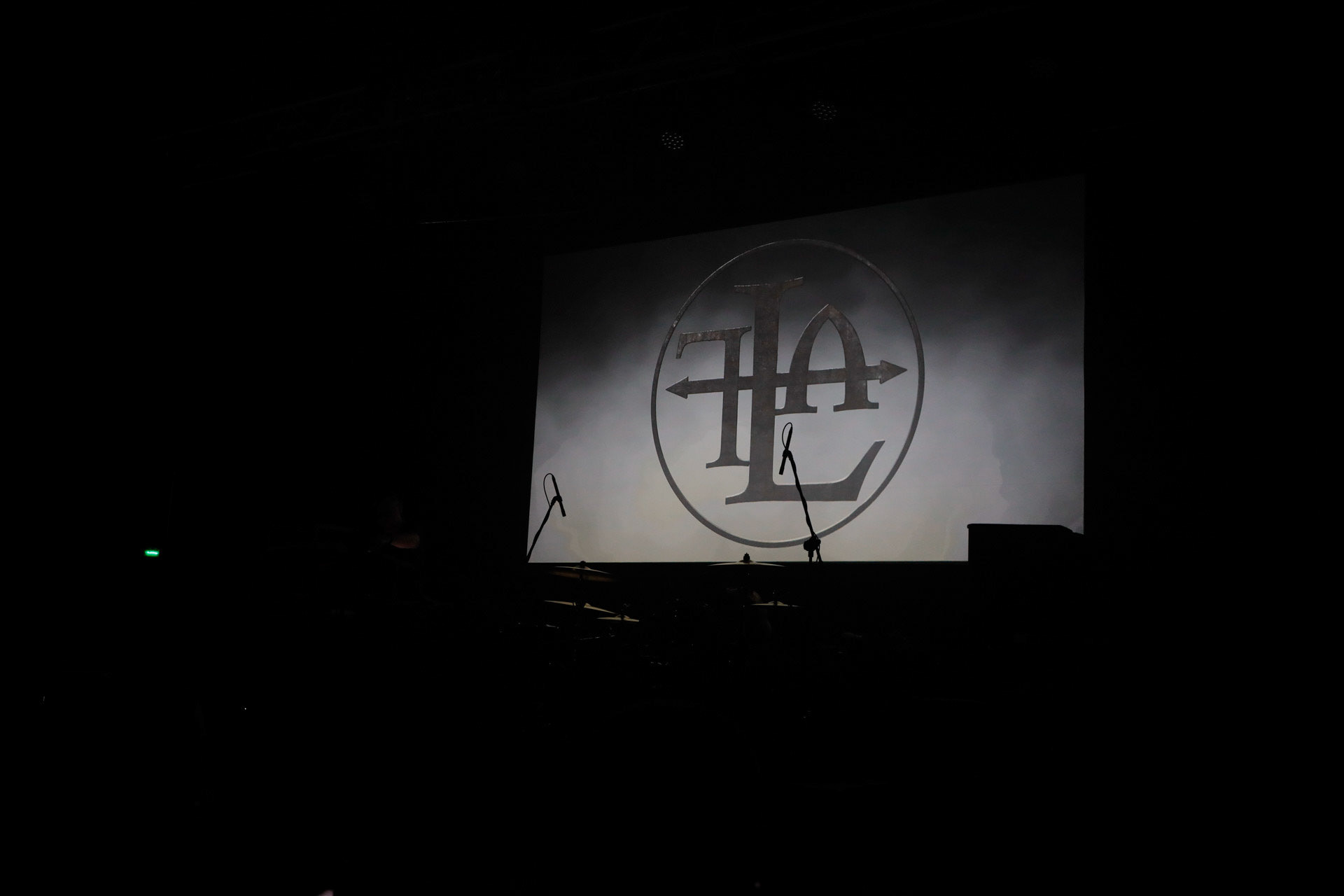 9.08.2022 FRONT LINE ASSEMBLY (Metropolis Records/Kanada) - Industrial/EBM - Warszawski koncert w Progresji.  WiniaryBookings,fot. Andrzej Wasilkiewicz/kaziq.com