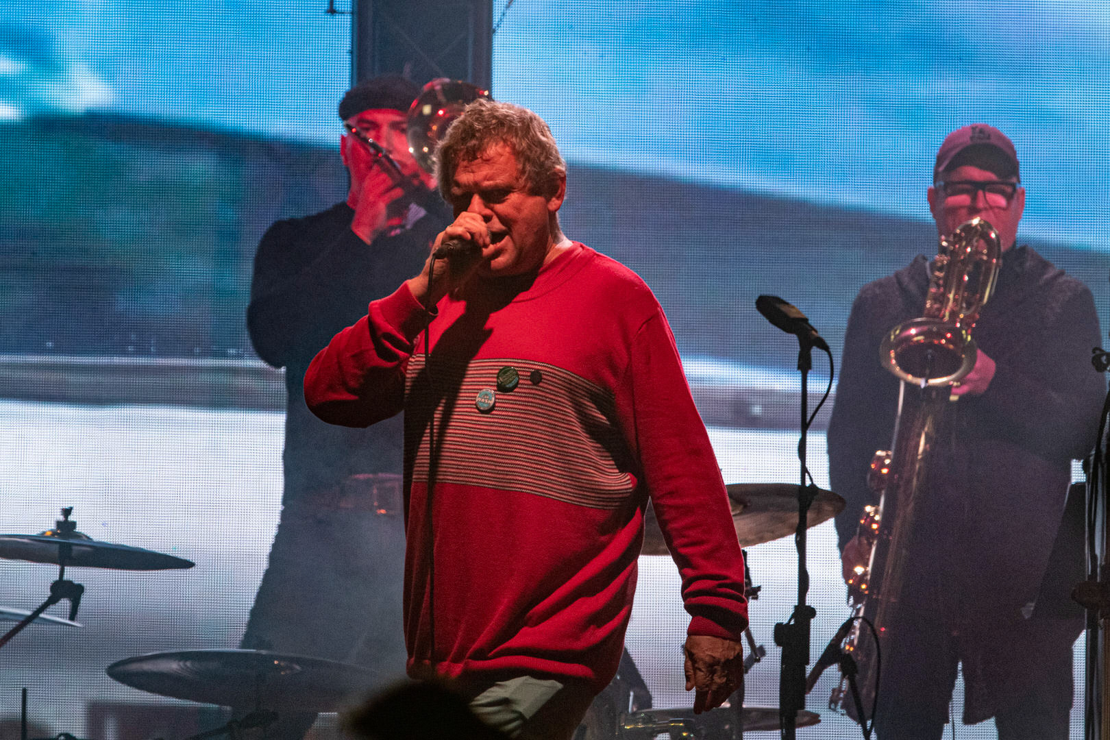 KULT - koncert w ramach Pomaranczowej Trasy 2020 - MUZYCZNA SYRENKA. 9 pazdziernika 2020, Warszawa, Stadion Syrenki. Kazik Staszewski wokal,Wojciech Jabłonski gitara,Piotr Morawiec gitara,Ireneusz Werenski bas,Tomasz Goehs perkusja,Konrad Wantrych klawisze,Janusz Zdunek trabka,Mariusz Godzina saksofony,Jarosław Ważny puzon,Jan ”Janusz” Staszewski wokal, Rock, rock progresywny, rock alternatywny, punk, nowa fala.fot. Andrzej kaziq Wasilkiewicz/Reporter