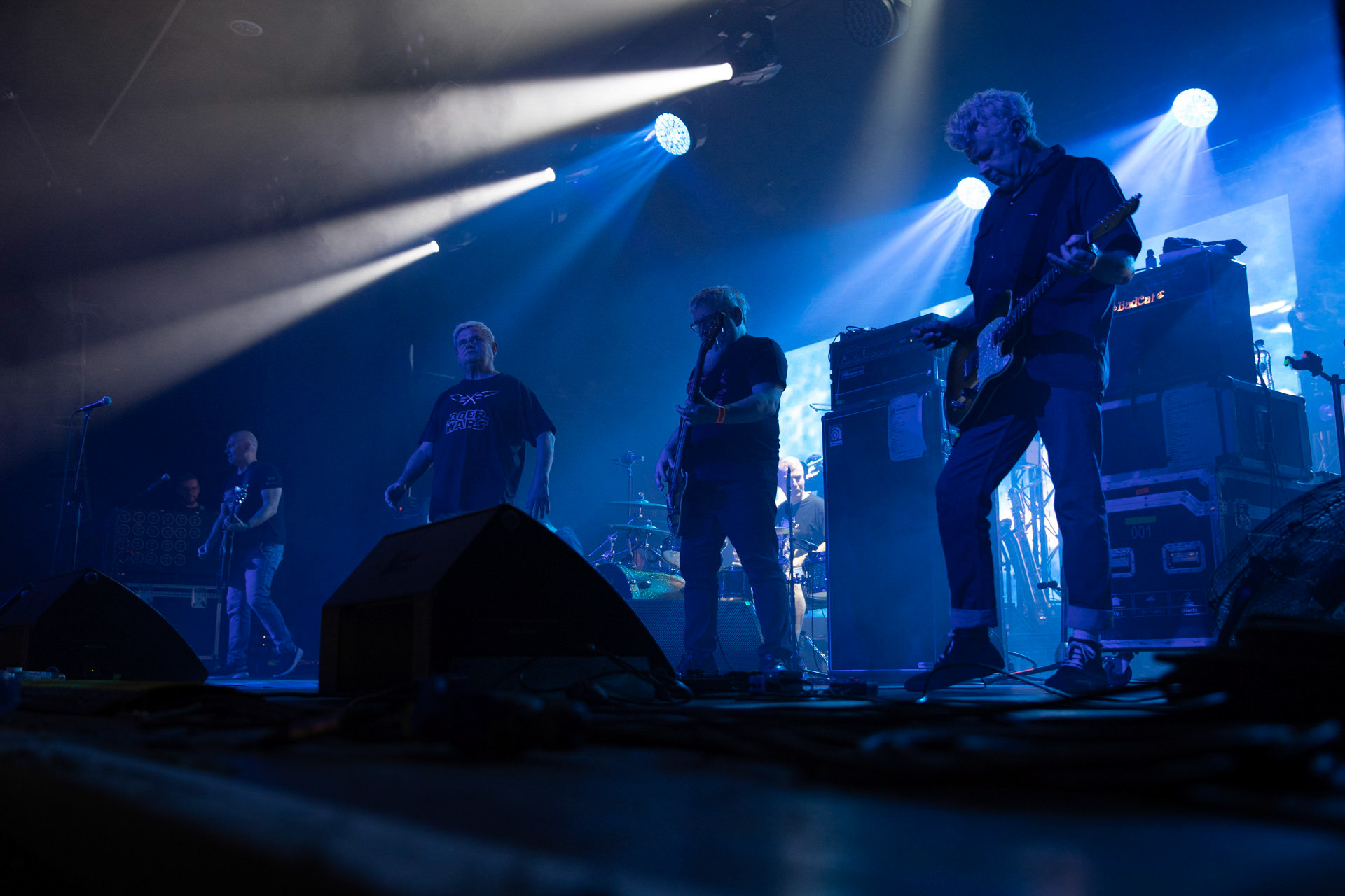 KULT - koncert Pomaranczowa Trasa 2021 - Warszawa Stodoła. 29 pazdziernika 2021. Kazik Staszewski wokal,Wojciech Jablonski gitara,Piotr Morawiec gitara,Ireneusz Werenski bas,Tomasz Goehs perkusja,Konrad Wantrych klawisze,Janusz Zdunek trabka,Mariusz Godzina saksofony,Jarosław Wazny puzon,Jan ”Janusz” Staszewski wokal,Rock, rock progresywny, rock alternatywny, punk, nowa fala, polski rock.fot. Andrzej kaziq Wasilkiewicz/Reporter