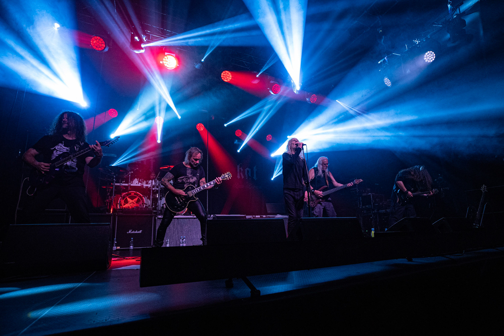 12.09.2021 - KAT i Roman Kostrzewski - koncert "Do zobaczenia w piekle" Wroclaw, Centrum Koncertowe A2.  Jarek „Gronos” Gronowski (Dragon, ex-Kat),fot. Andrzej kaziq Wasilkiewicz