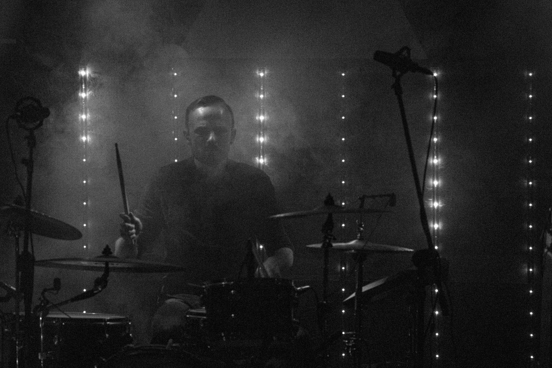 27.08.2021 TIDES FROM NEBULA koncert, Warszawa klub REJS,Lato w Plenerze, Winiary Bookings, Mystic Production,Post-rock, muzyka alternatywna, progresywny rock.n/z Maciej Karbowski – gitara, instrumenty klawiszowen/z Przemek Weglowski – gitara basowan/z Tomasz Stolowski – perkusjaFot. Andrzej Wasilkiewicz/Reporter