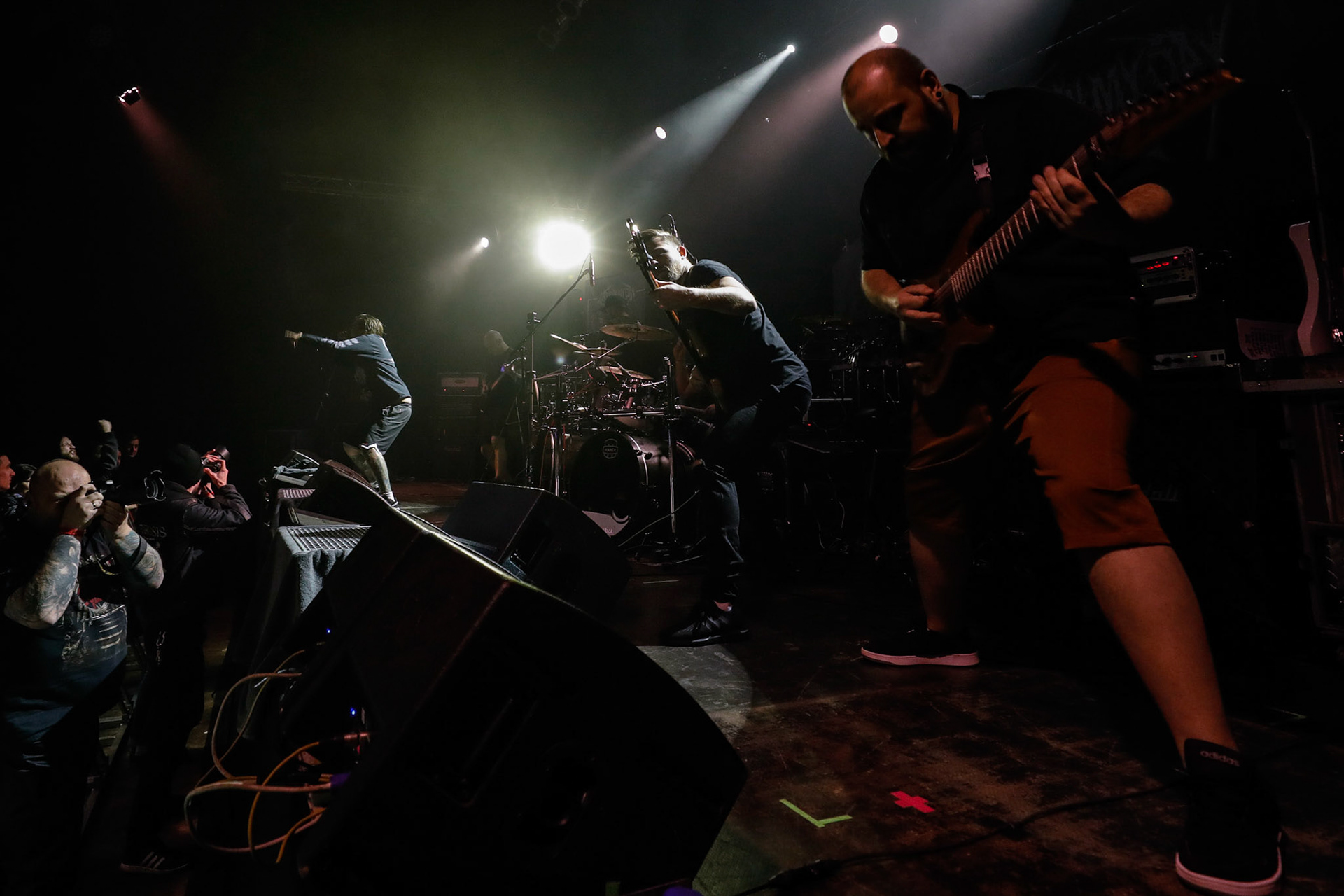 30.11.2018 Knock Out Tour 2018 - Warszawa Progresja - DROWN MY DAY deathcore, metalcore, death metal, 

Maciek "Groov" Korczak wokal, 
Arkadiusz Antosz gitara basowa, 
Sergiusz Smolnicki gitara, 
Sławomir Wojtas gitara, 
Kuba Homik perkusja, fot. Andrzej Wasilkiewicz/Reporter