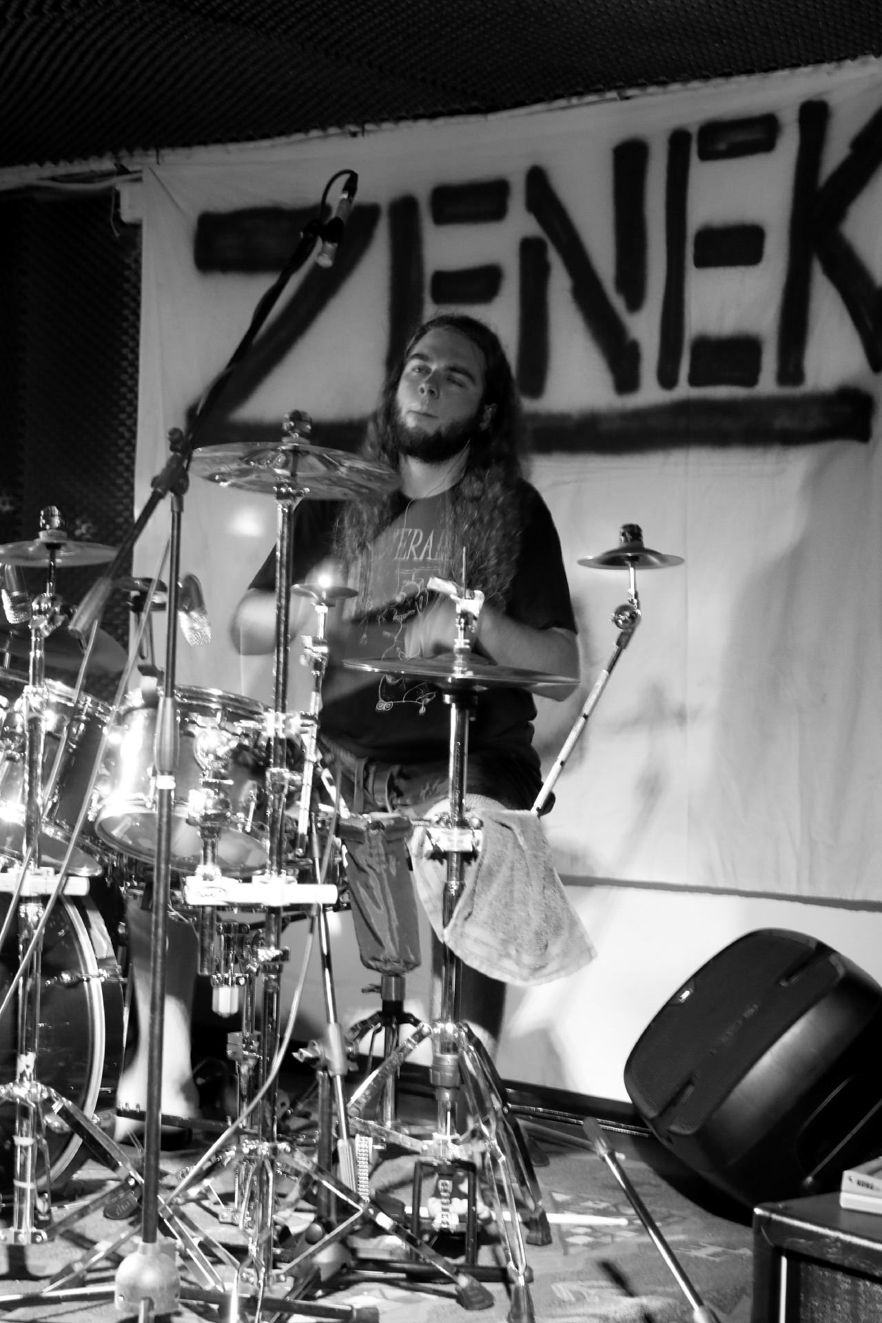 Zenek (Kabanos) solo